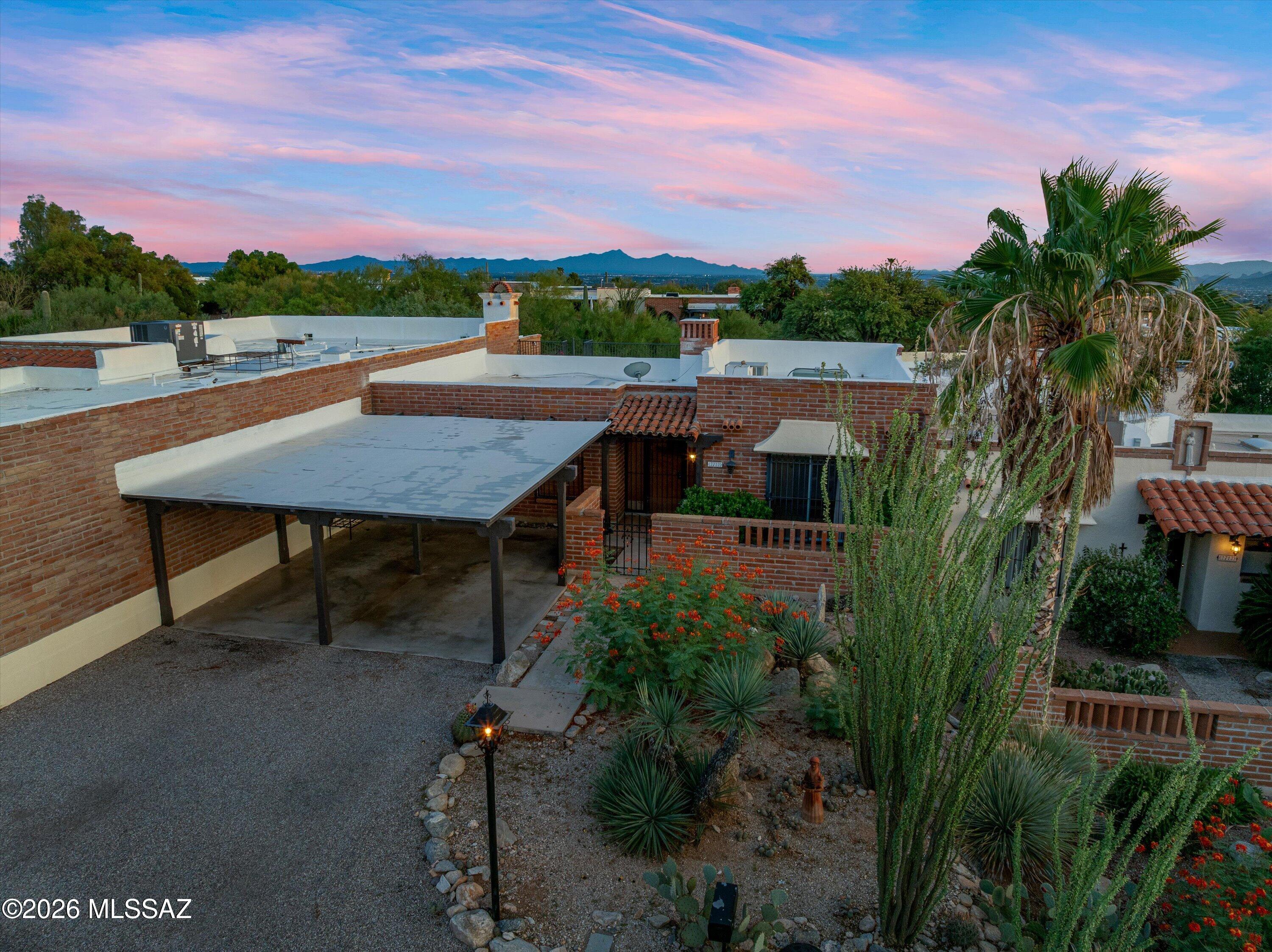 Catalina Pueblo (1-34) - Residential