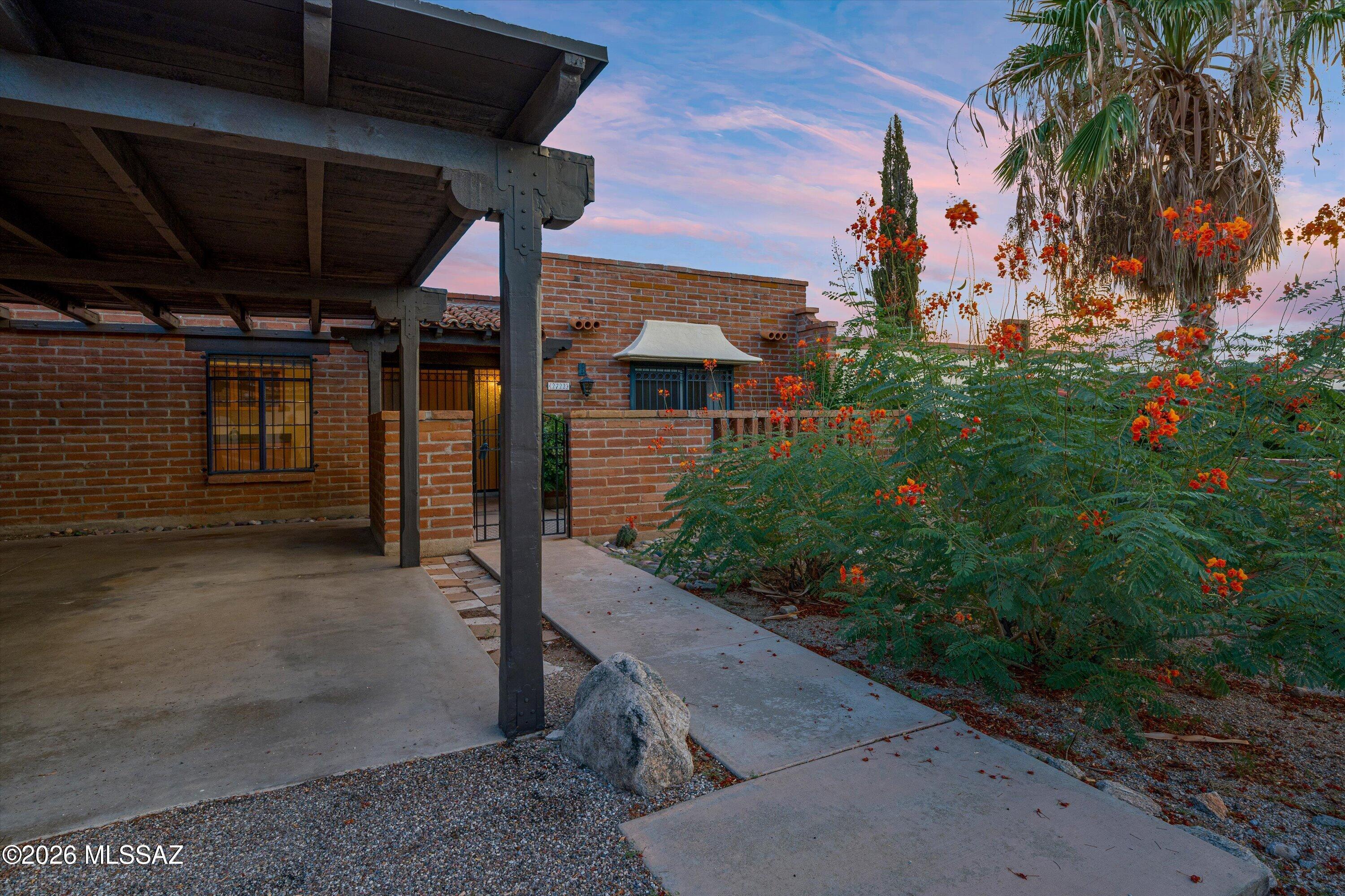 Catalina Pueblo (1-34) - Residential