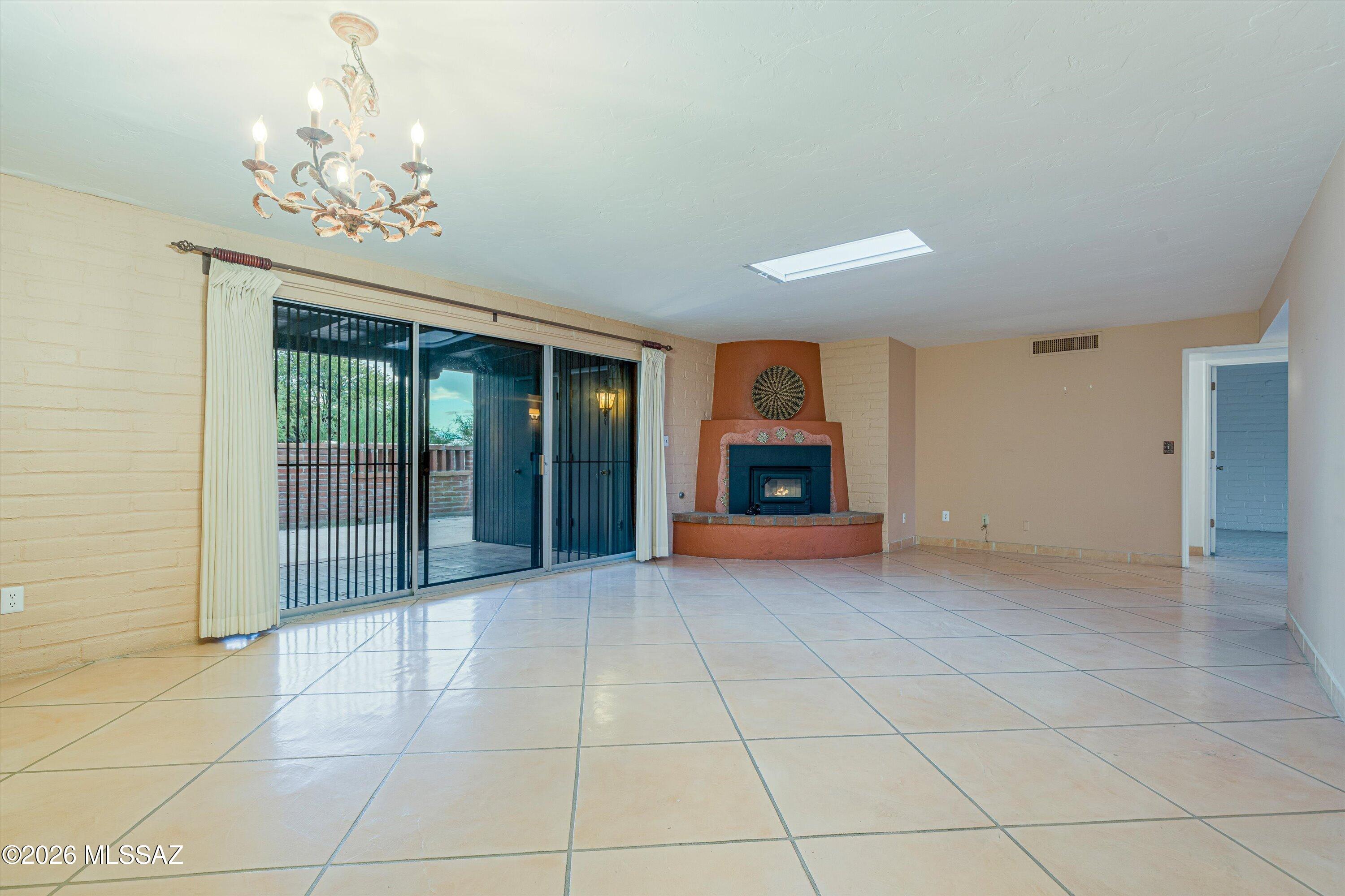 Catalina Pueblo (1-34) - Residential
