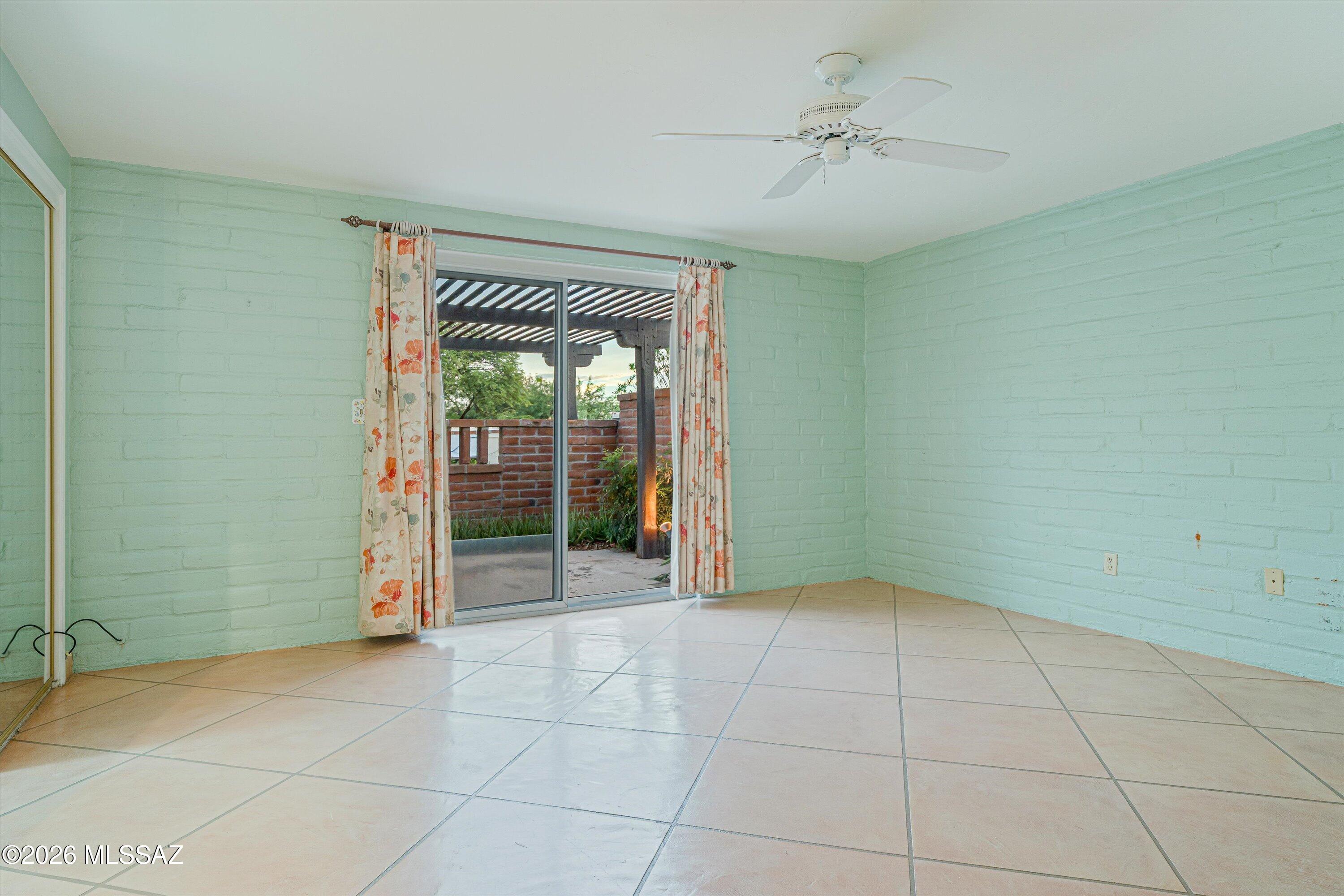 Catalina Pueblo (1-34) - Residential