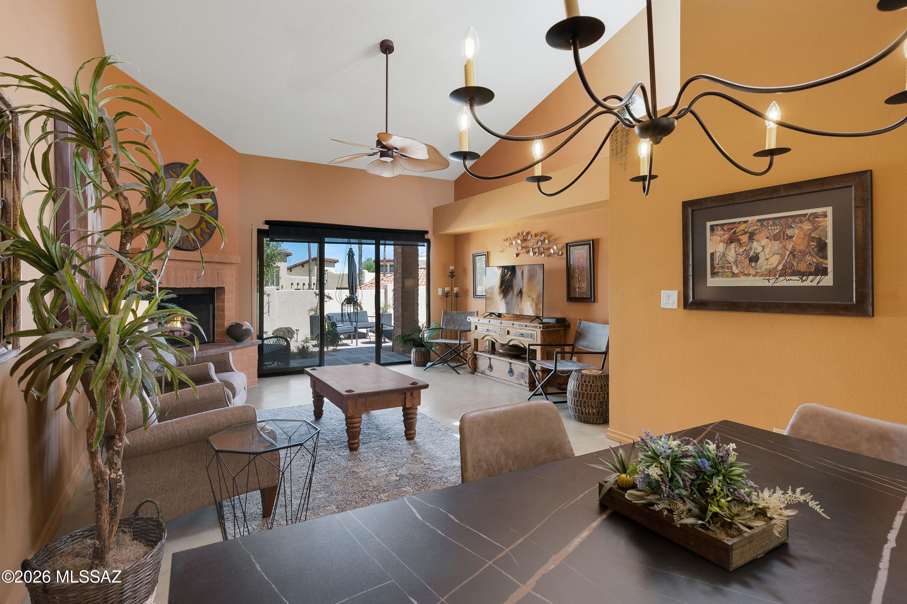 Valle Del Oro Townhomes (1-90) - Residential