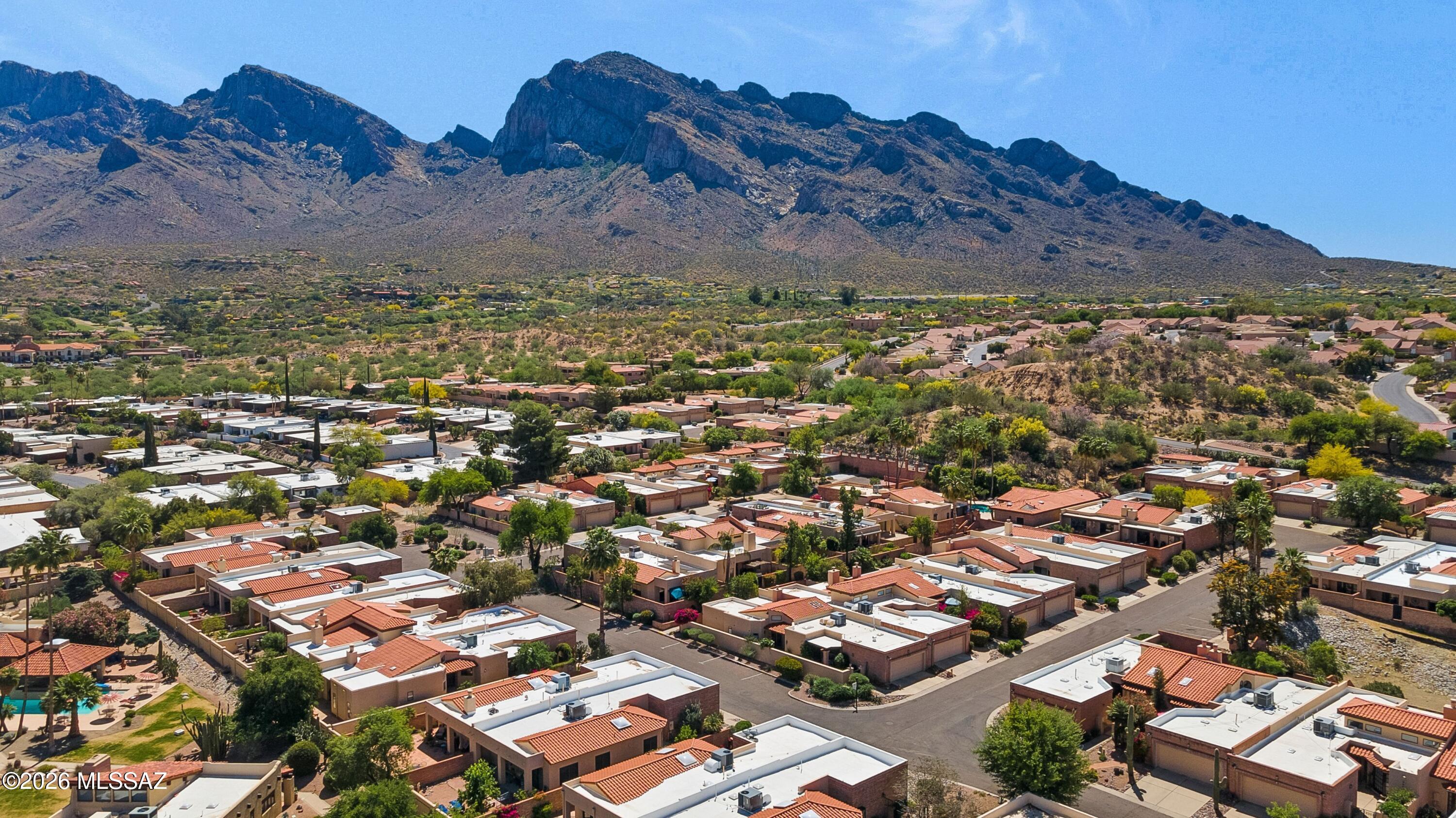 Valle Del Oro Townhomes (1-90) - Residential