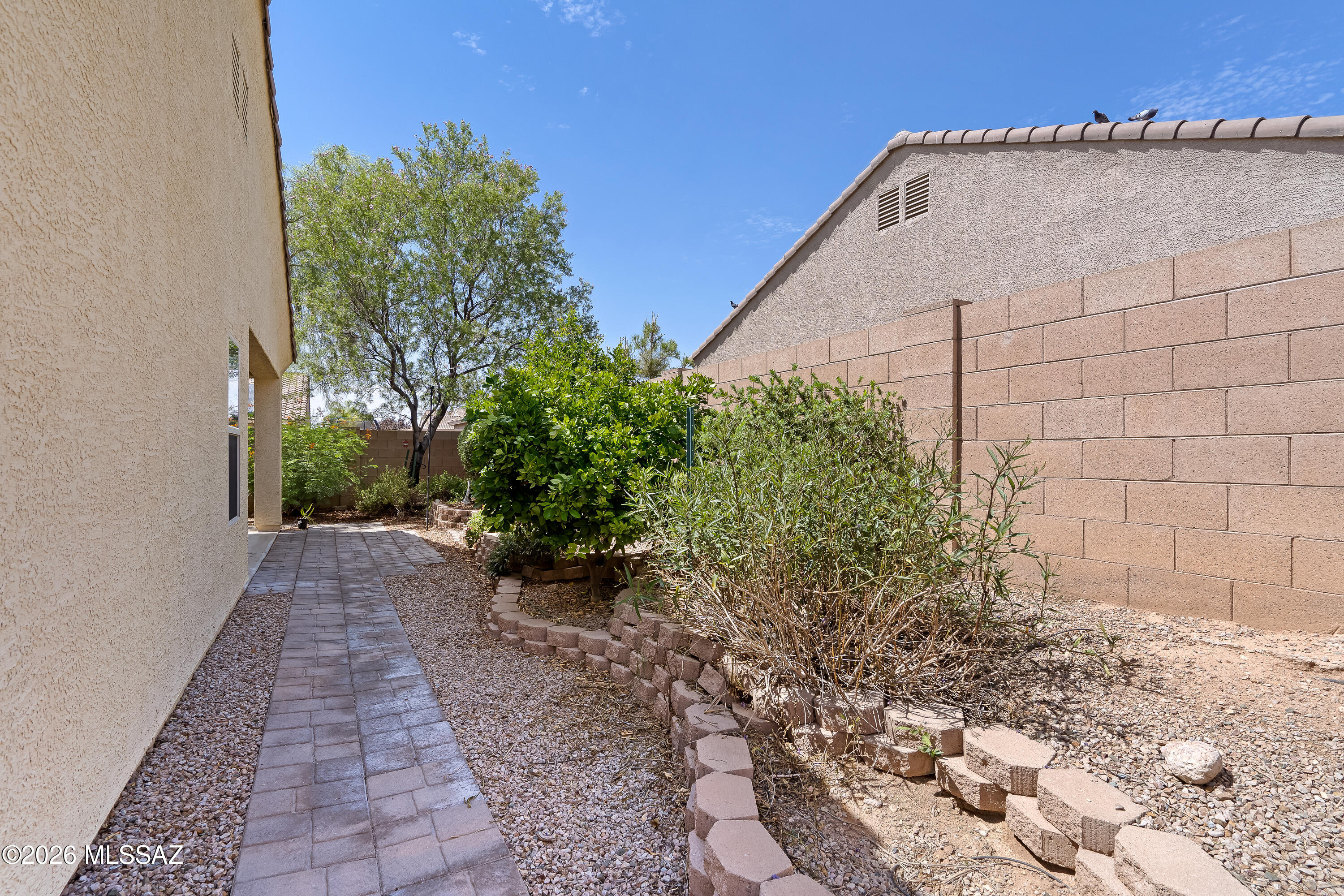 Vista Del Lago (1-123) - Residential