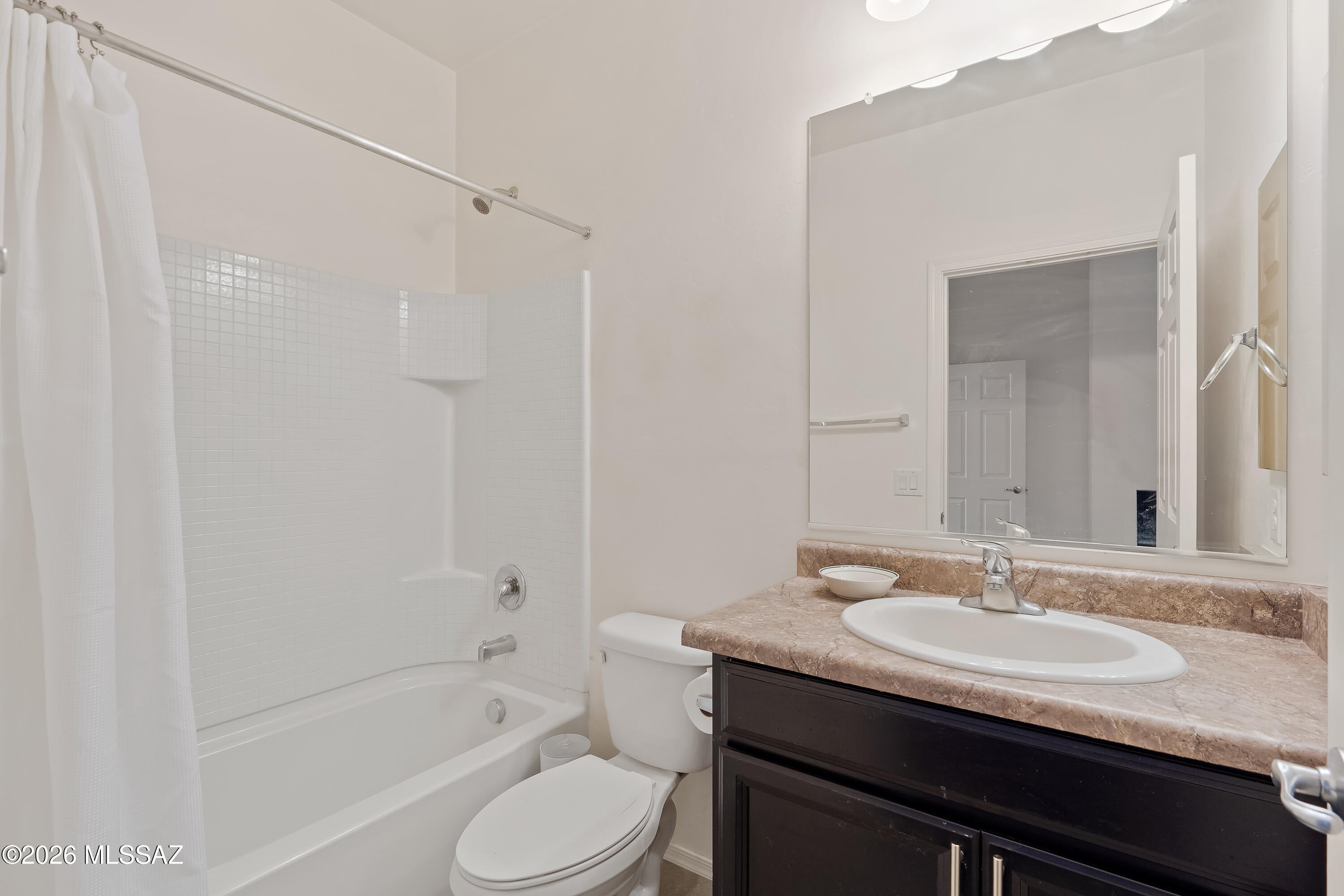 Vista Del Lago (1-123) - Residential