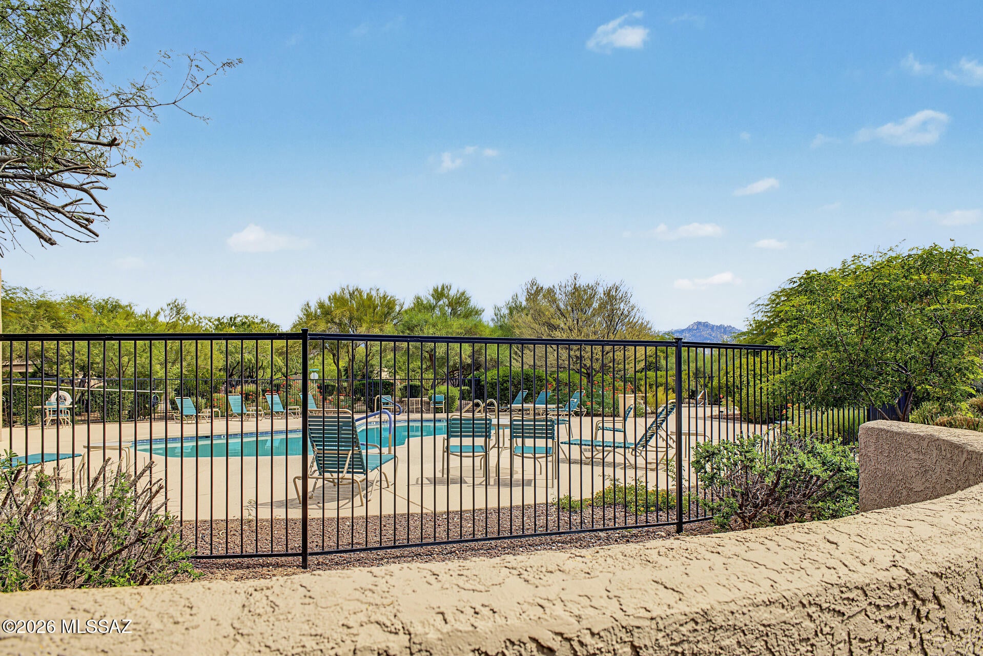 Vistoso Golf Casitas II, A Condominium (101-116, 201-216) - Residential