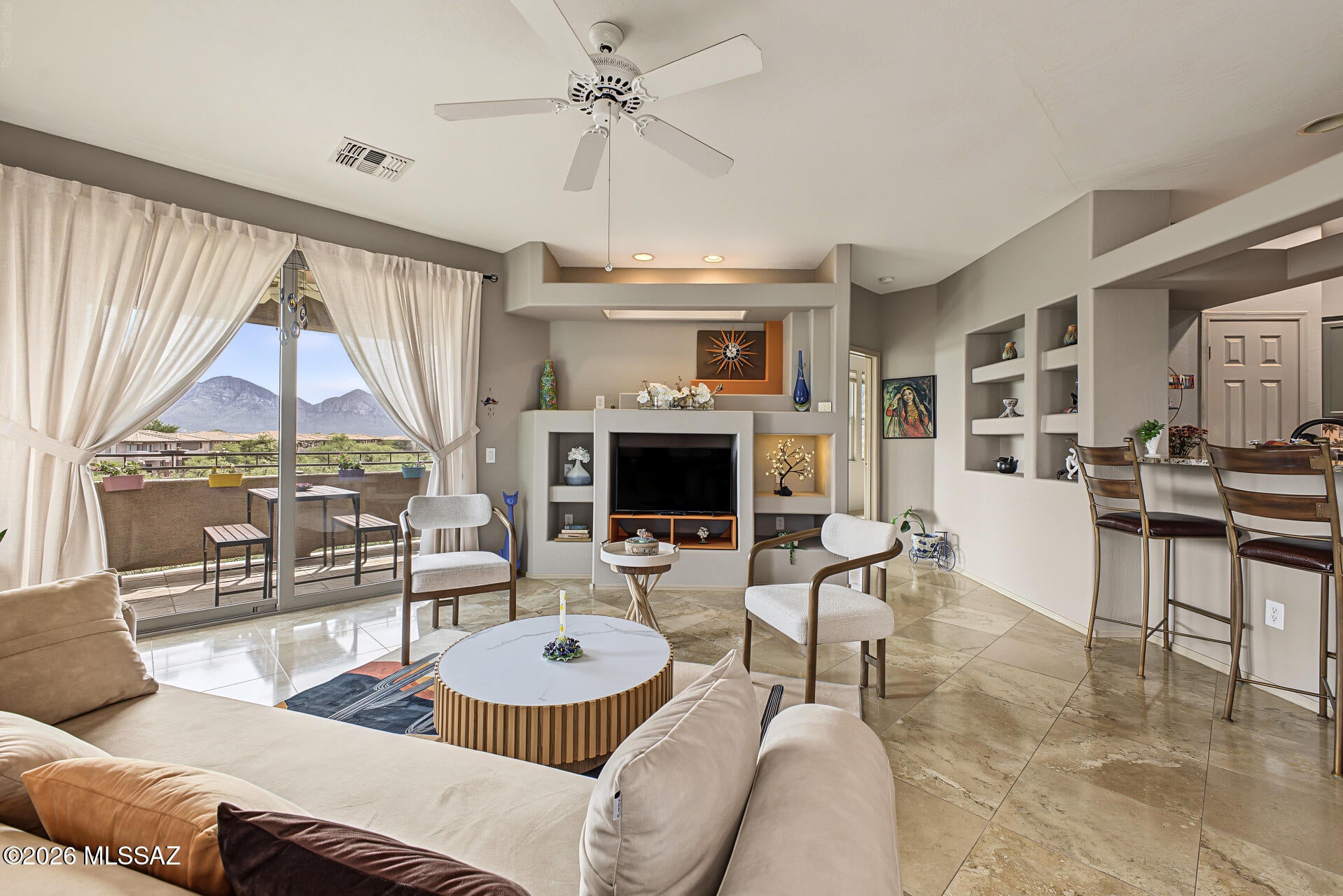 Vistoso Golf Casitas II, A Condominium (101-116, 201-216) - Residential
