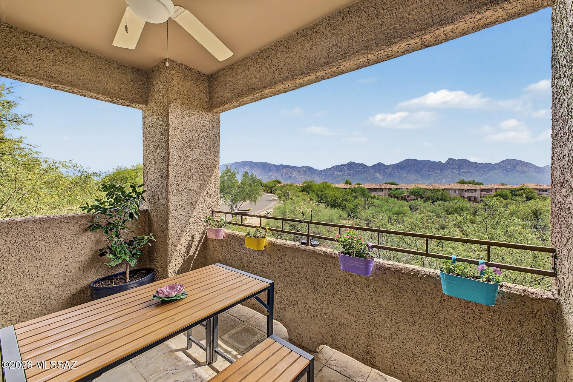 Vistoso Golf Casitas II, A Condominium (101-116, 201-216) - Residential