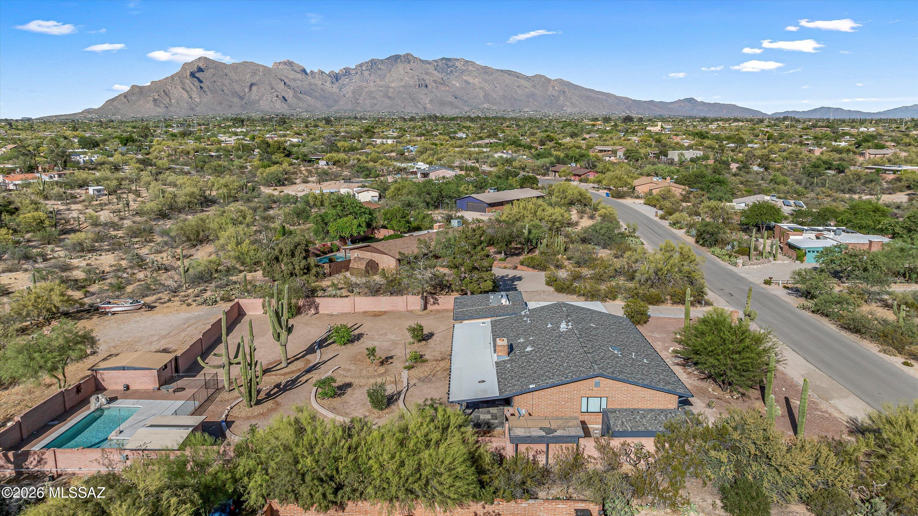 La Canada Foothills (1-75) - Residential