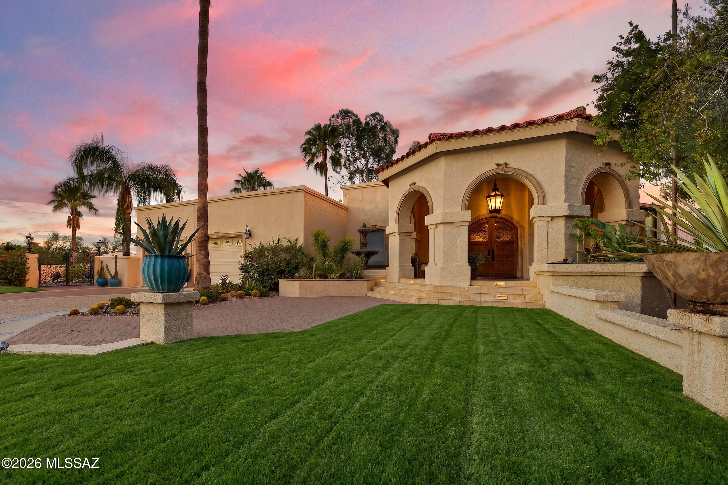 Monte Del Oro (1-187) - Residential