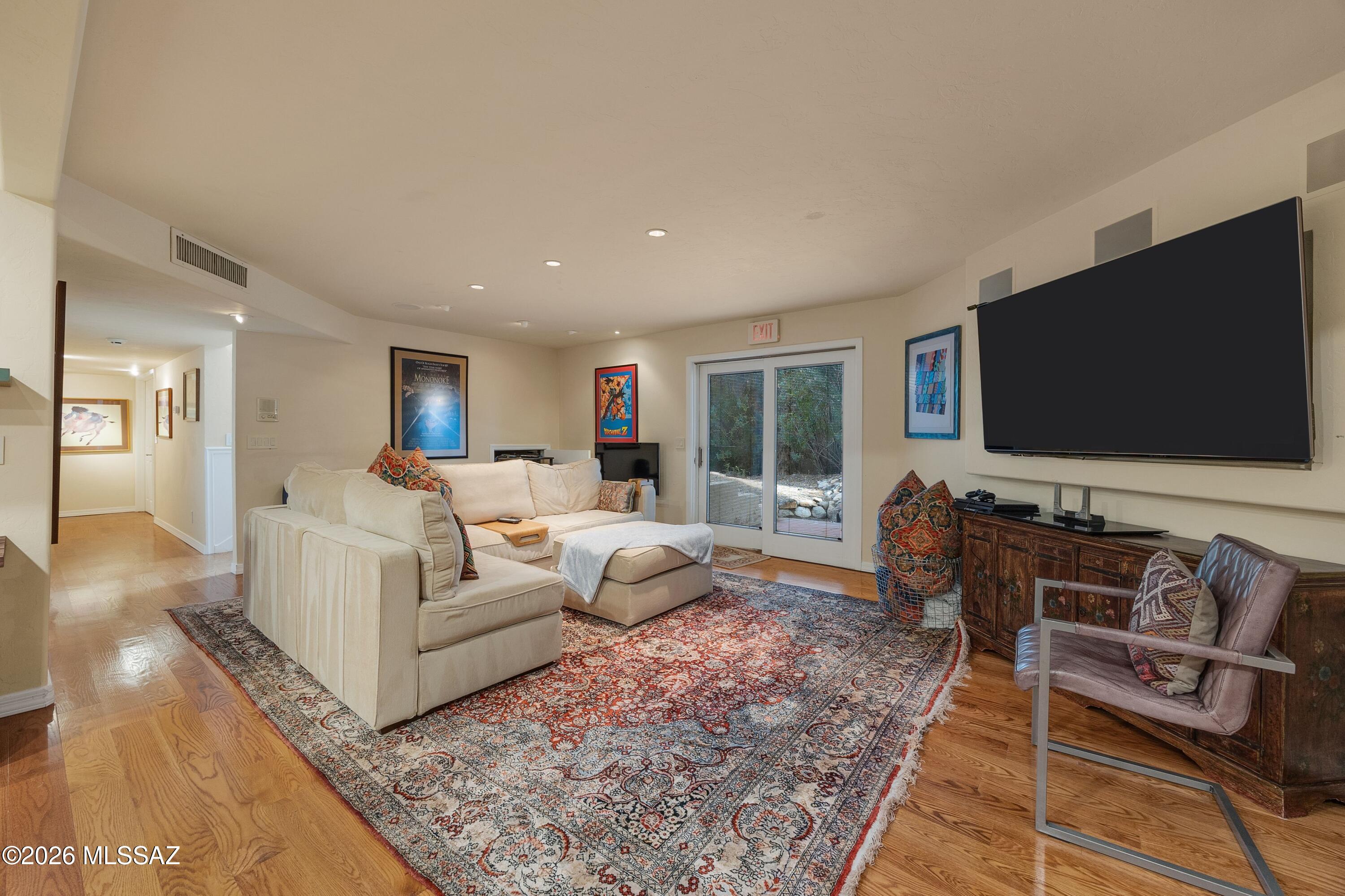 Monte Del Oro (1-187) - Residential