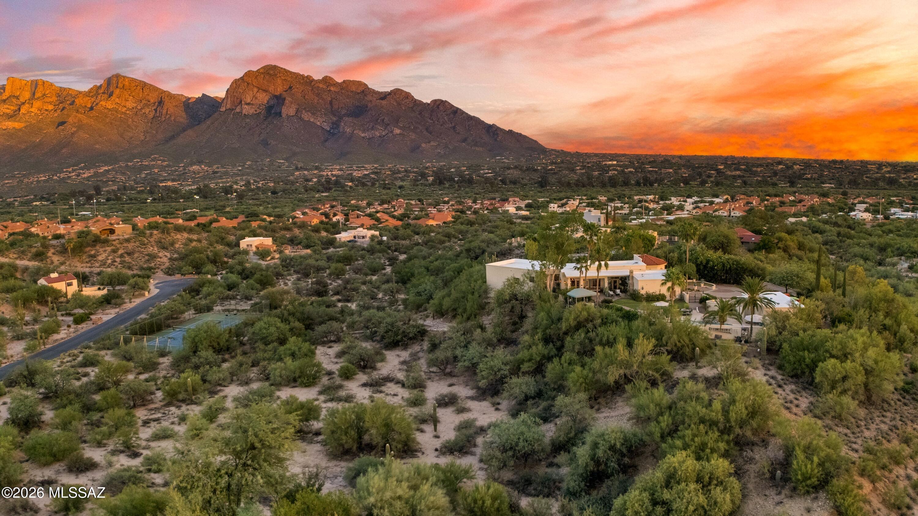 Monte Del Oro (1-187) - Residential