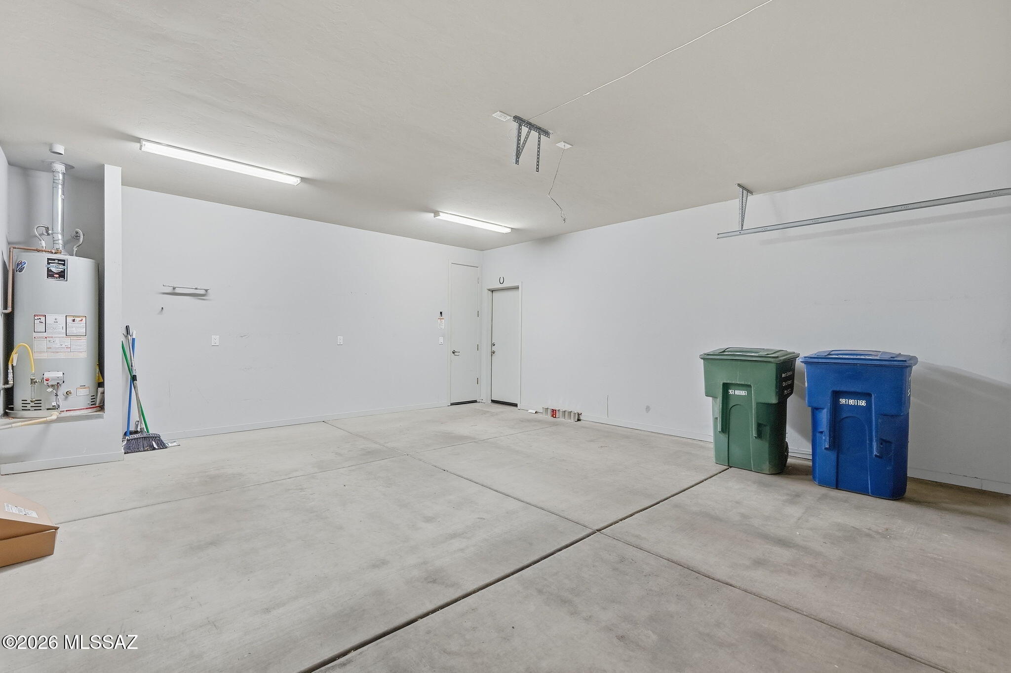 Elementary Place SQ20163230723 - Residential
