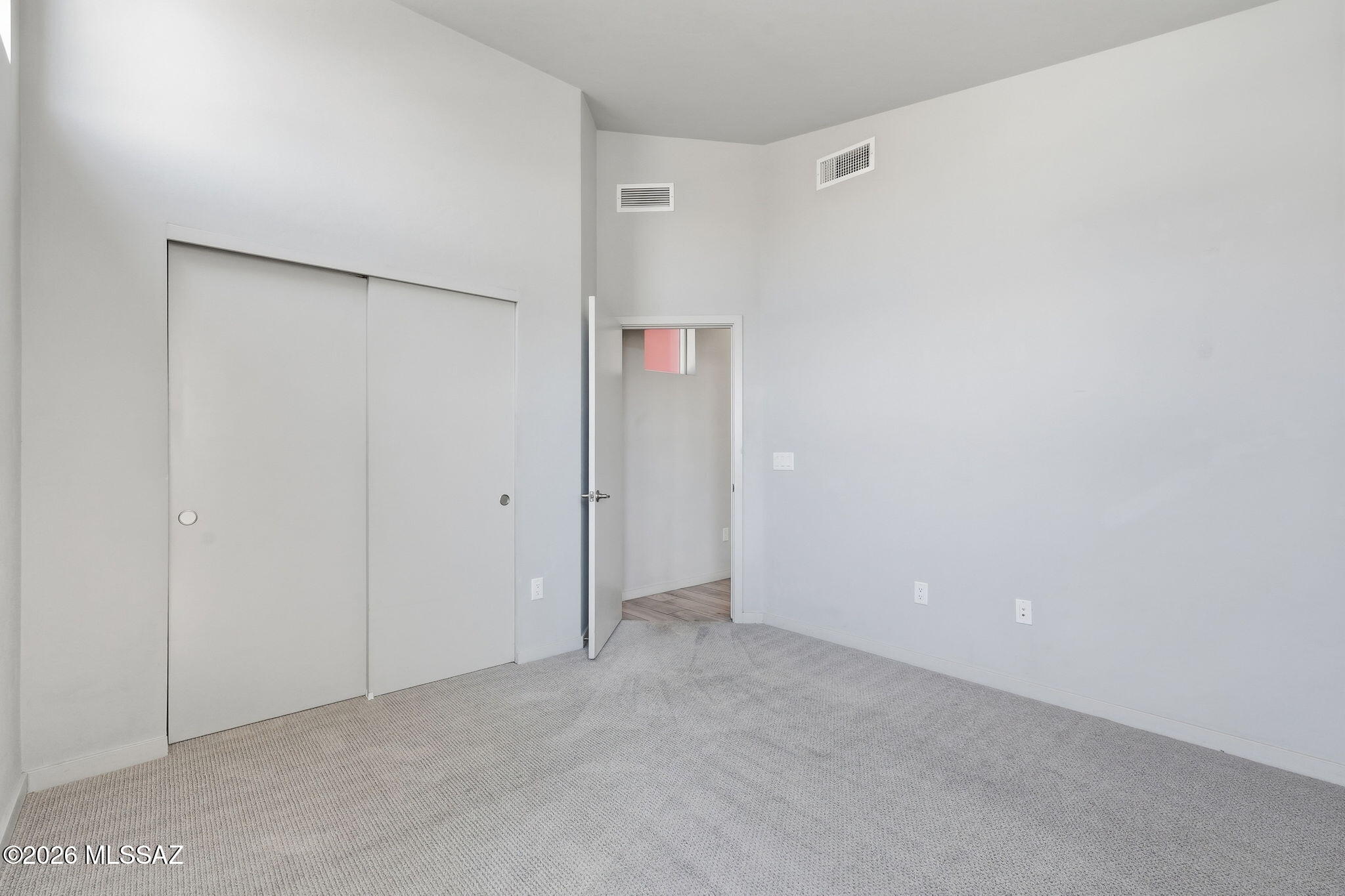 Elementary Place SQ20163230723 - Residential