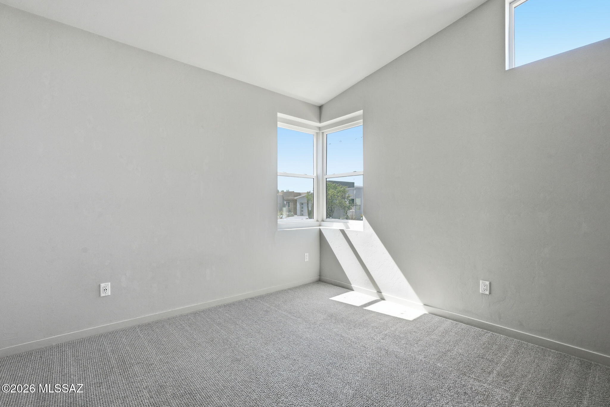 Elementary Place SQ20163230723 - Residential