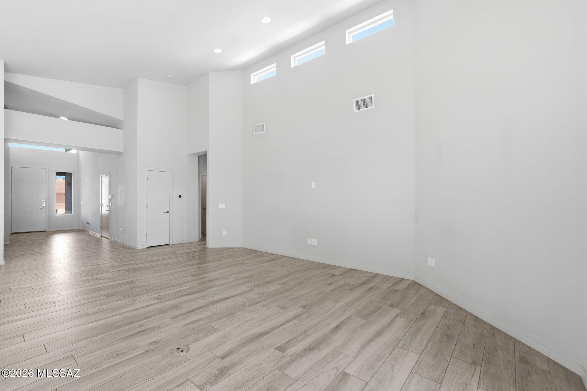 Elementary Place SQ20163230723 - Residential
