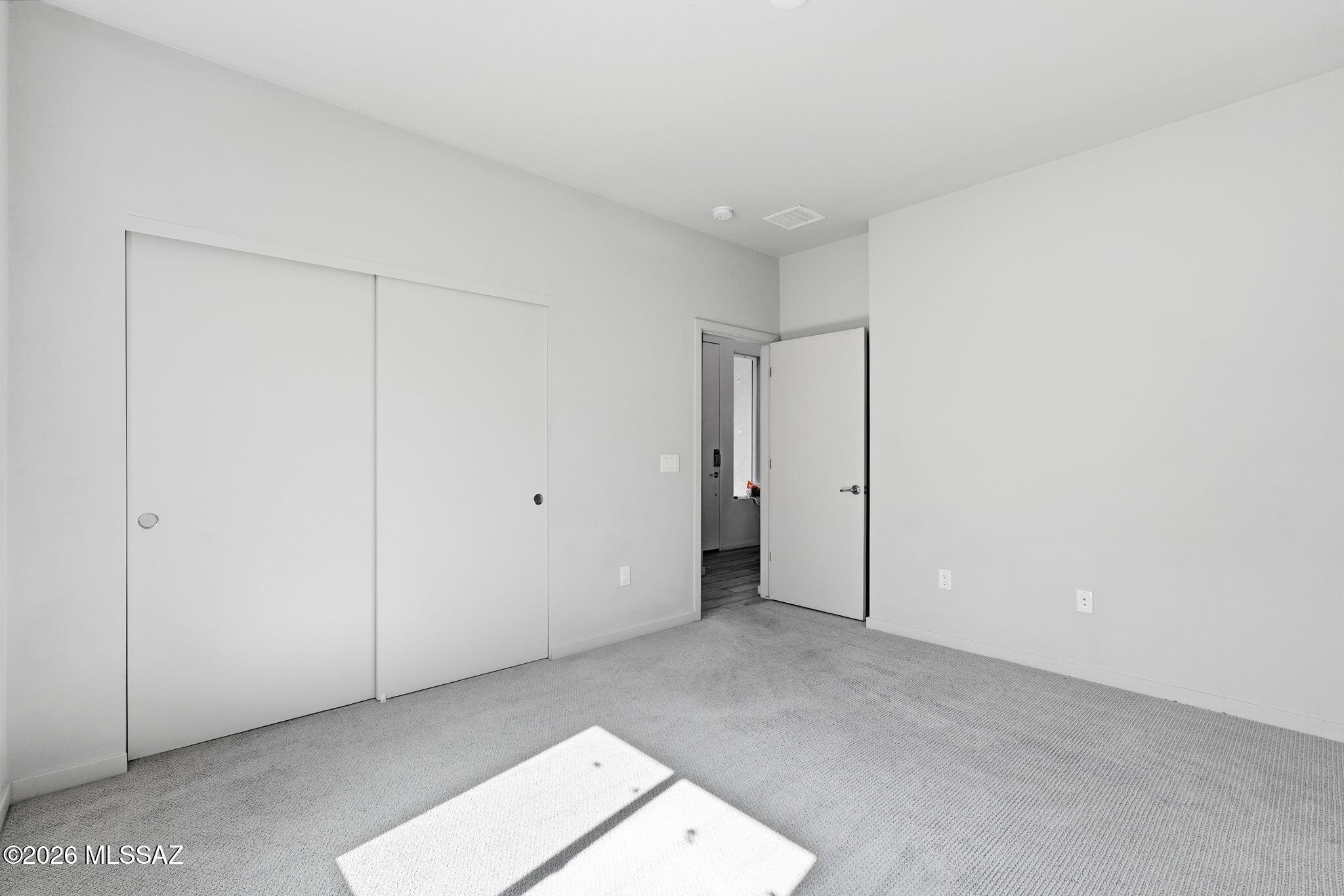 Elementary Place SQ20163230723 - Residential