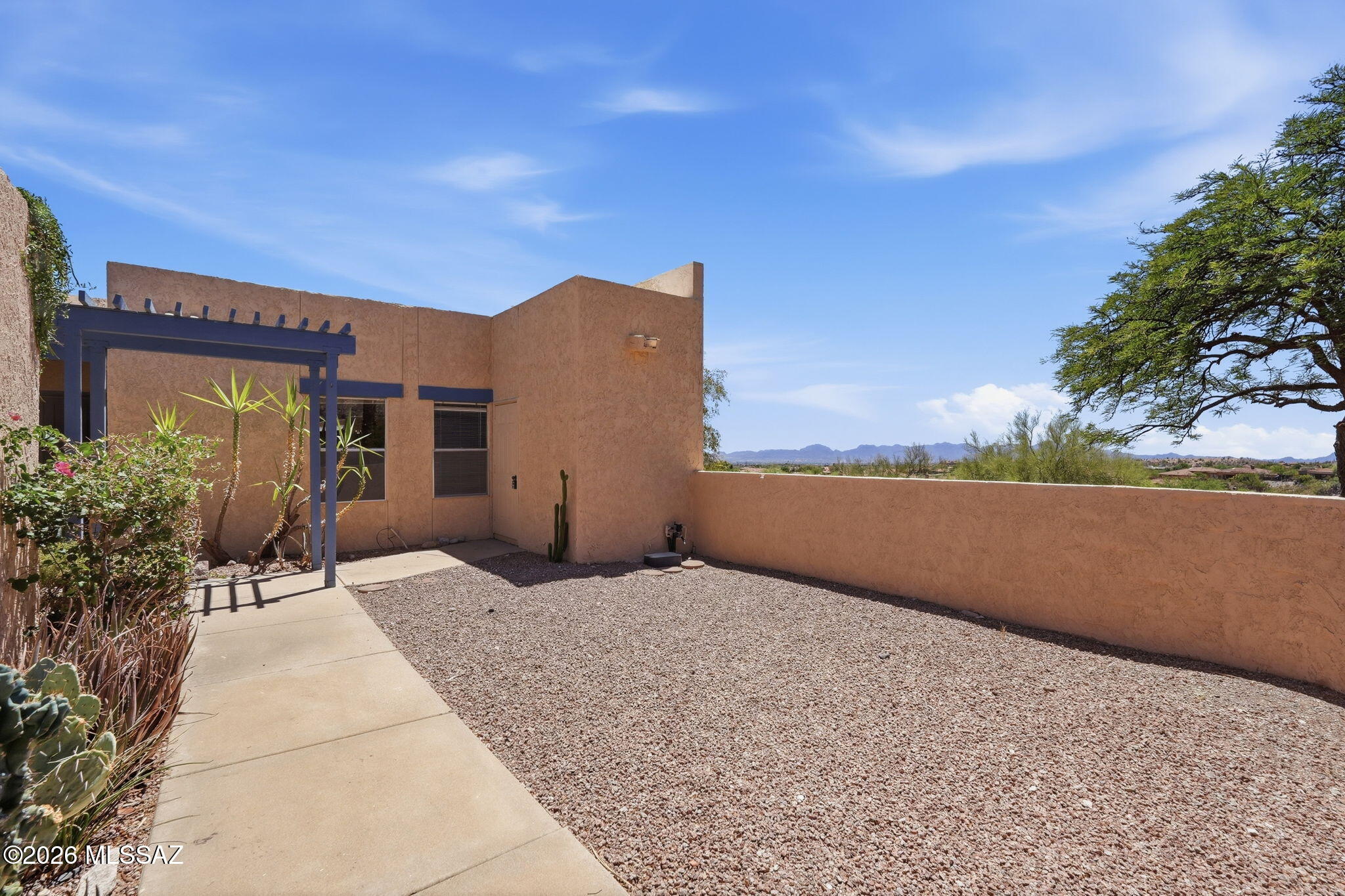Viewpoint II Townhouses - Residential