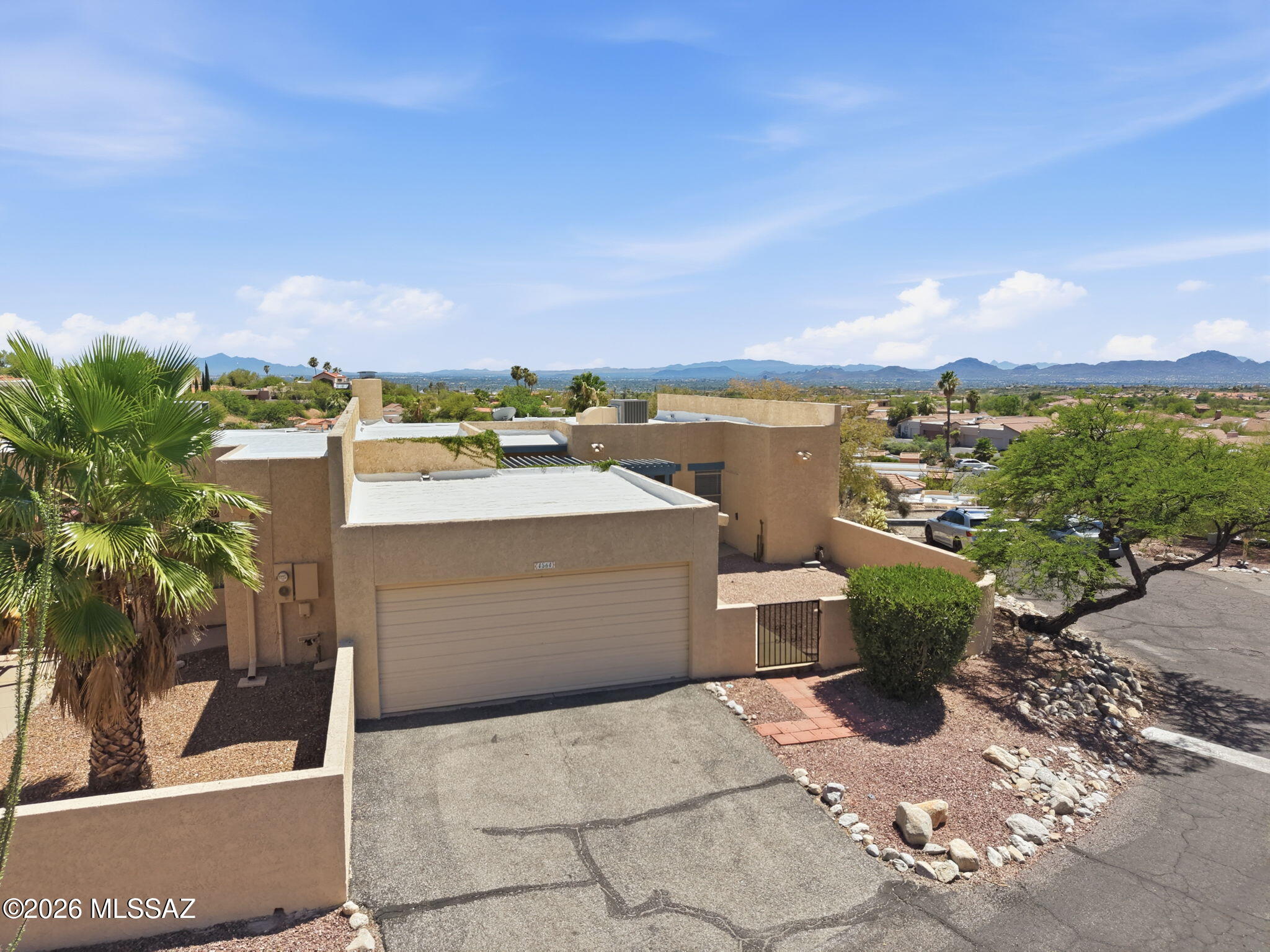 Viewpoint II Townhouses - Residential