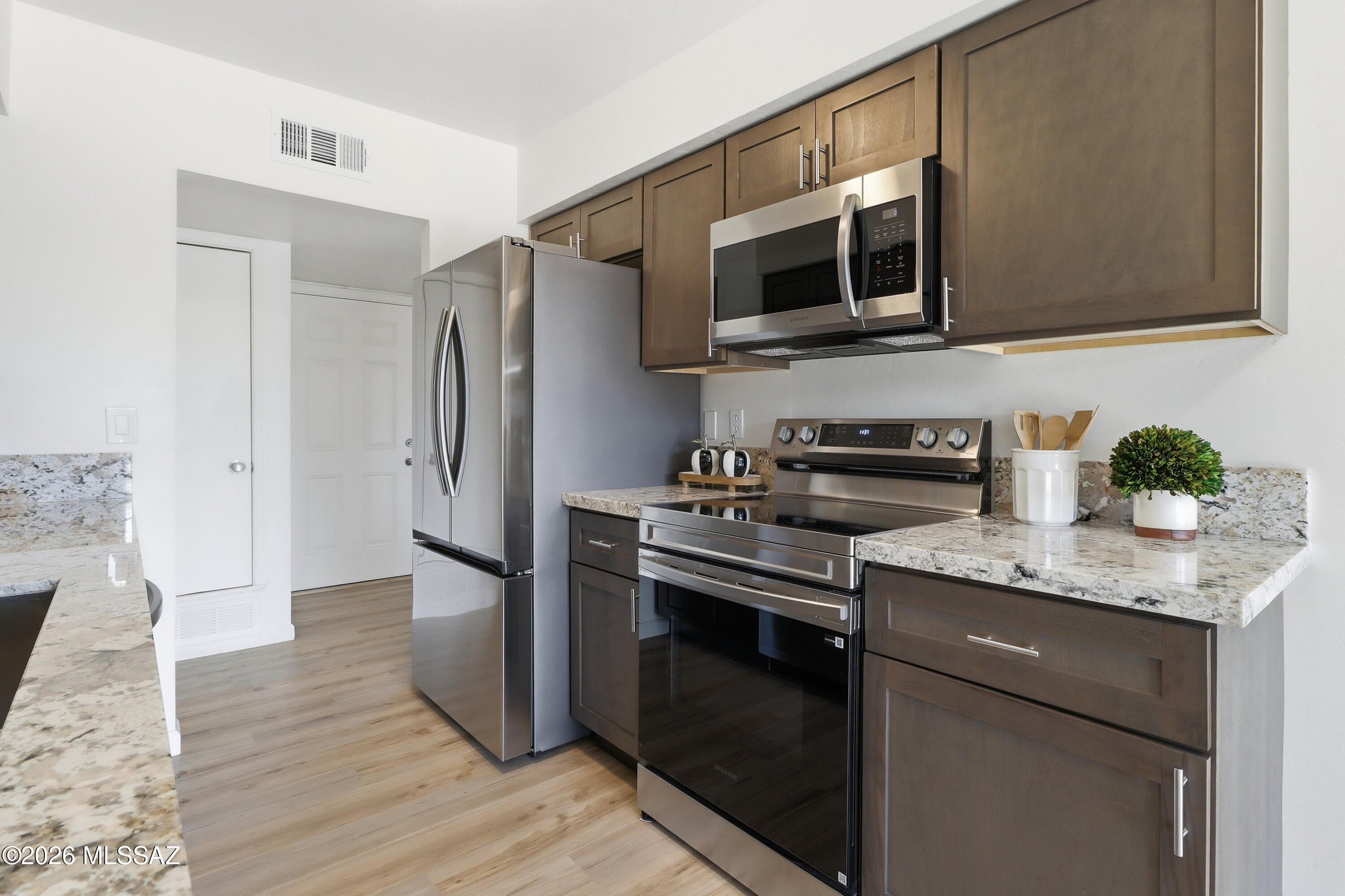 Valley View East NO. 5 (1-344) - Residential