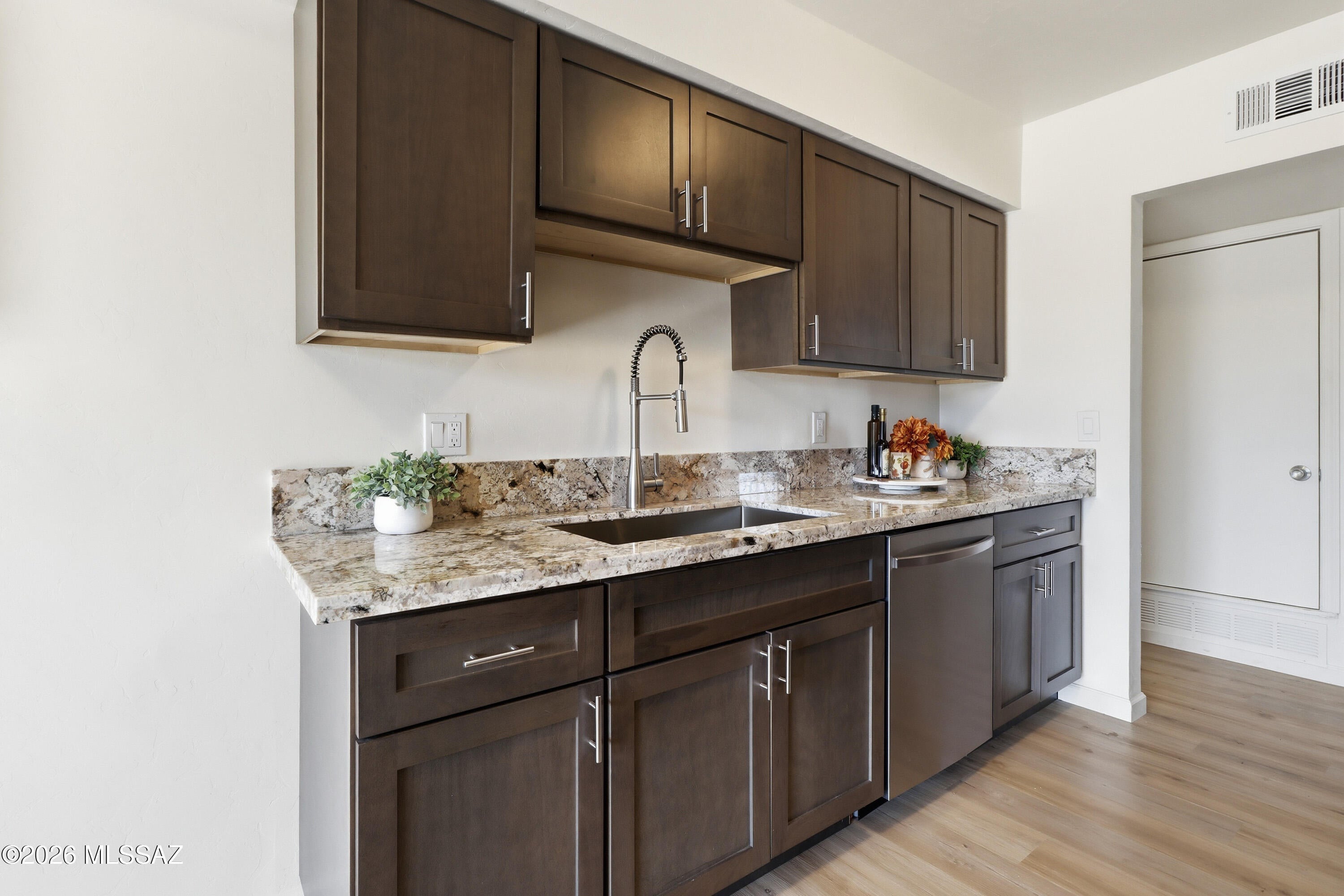 Valley View East NO. 5 (1-344) - Residential