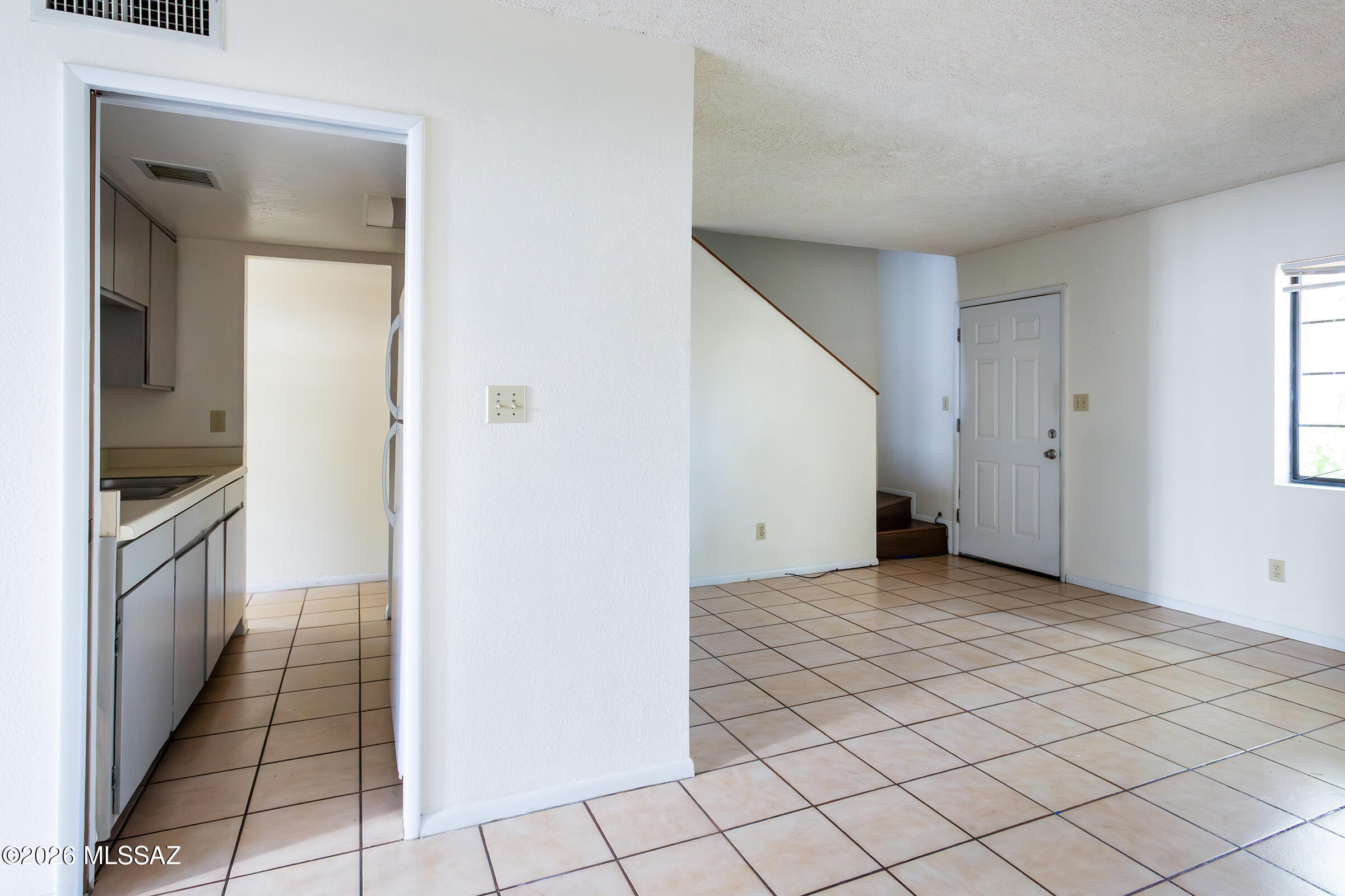 Rolling Hills - Residential Lease