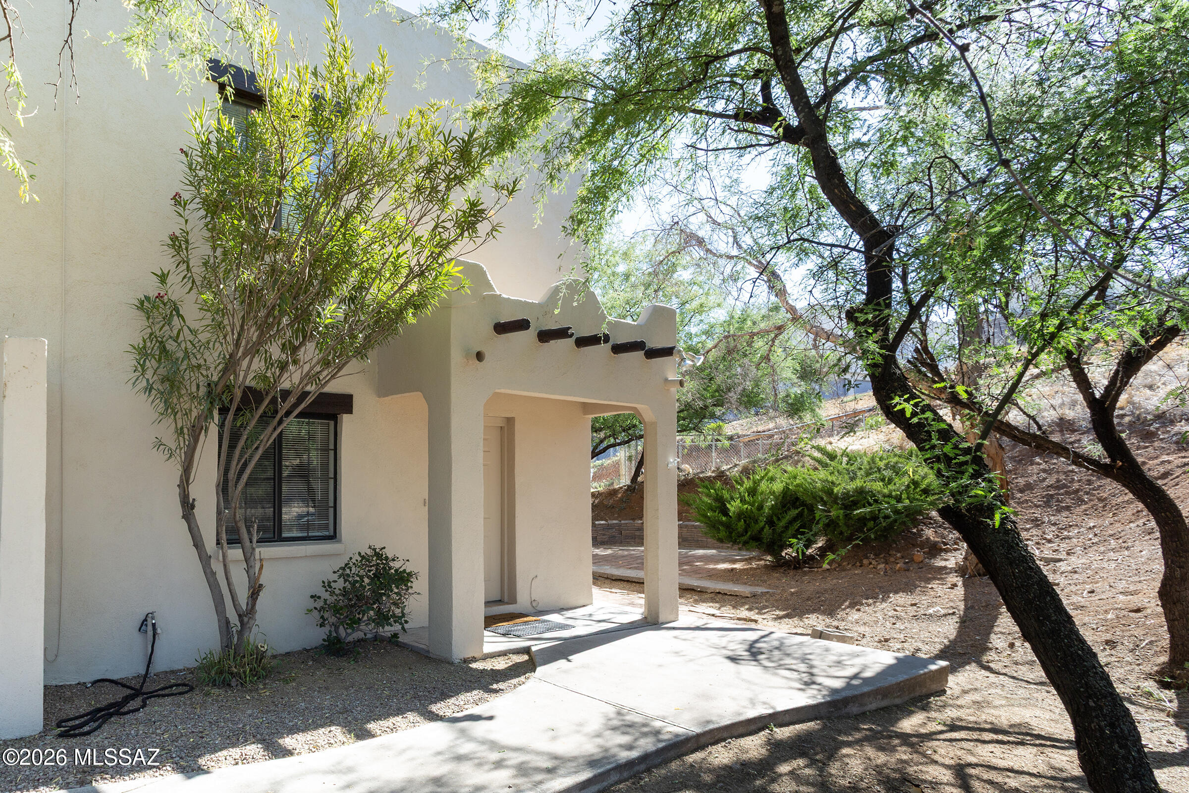 Rolling Hills - Residential Lease