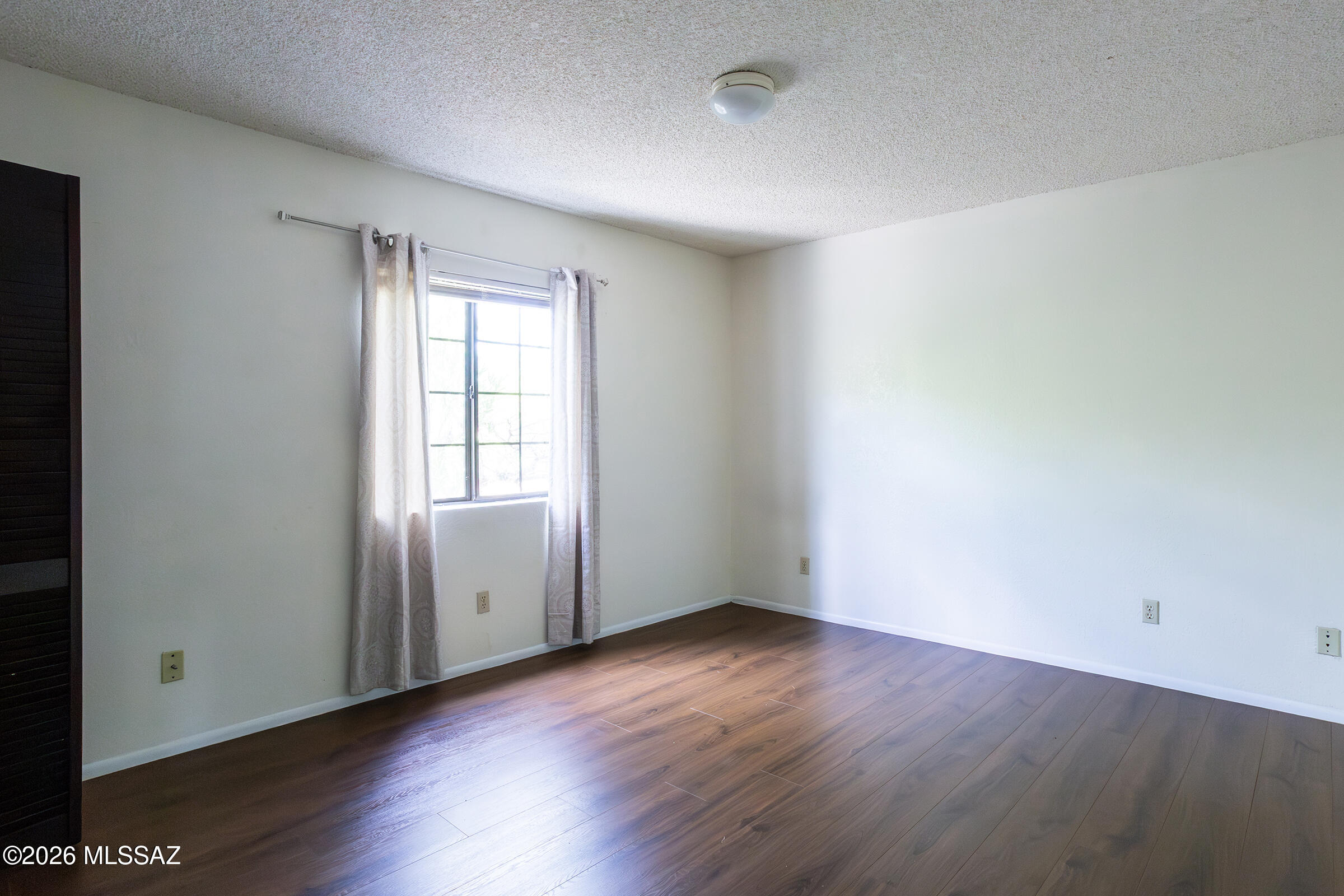 Rolling Hills - Residential Lease
