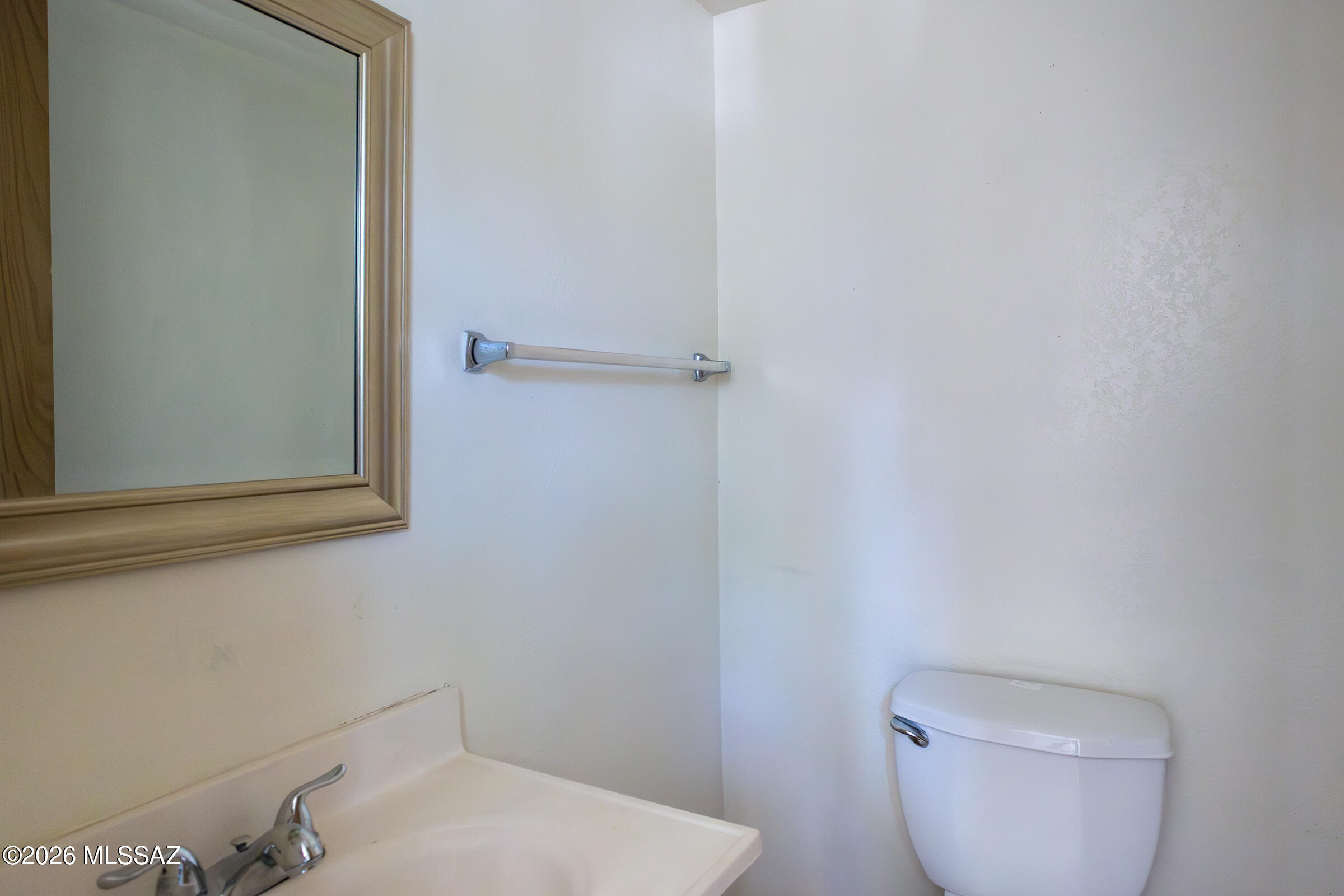 Rolling Hills - Residential Lease