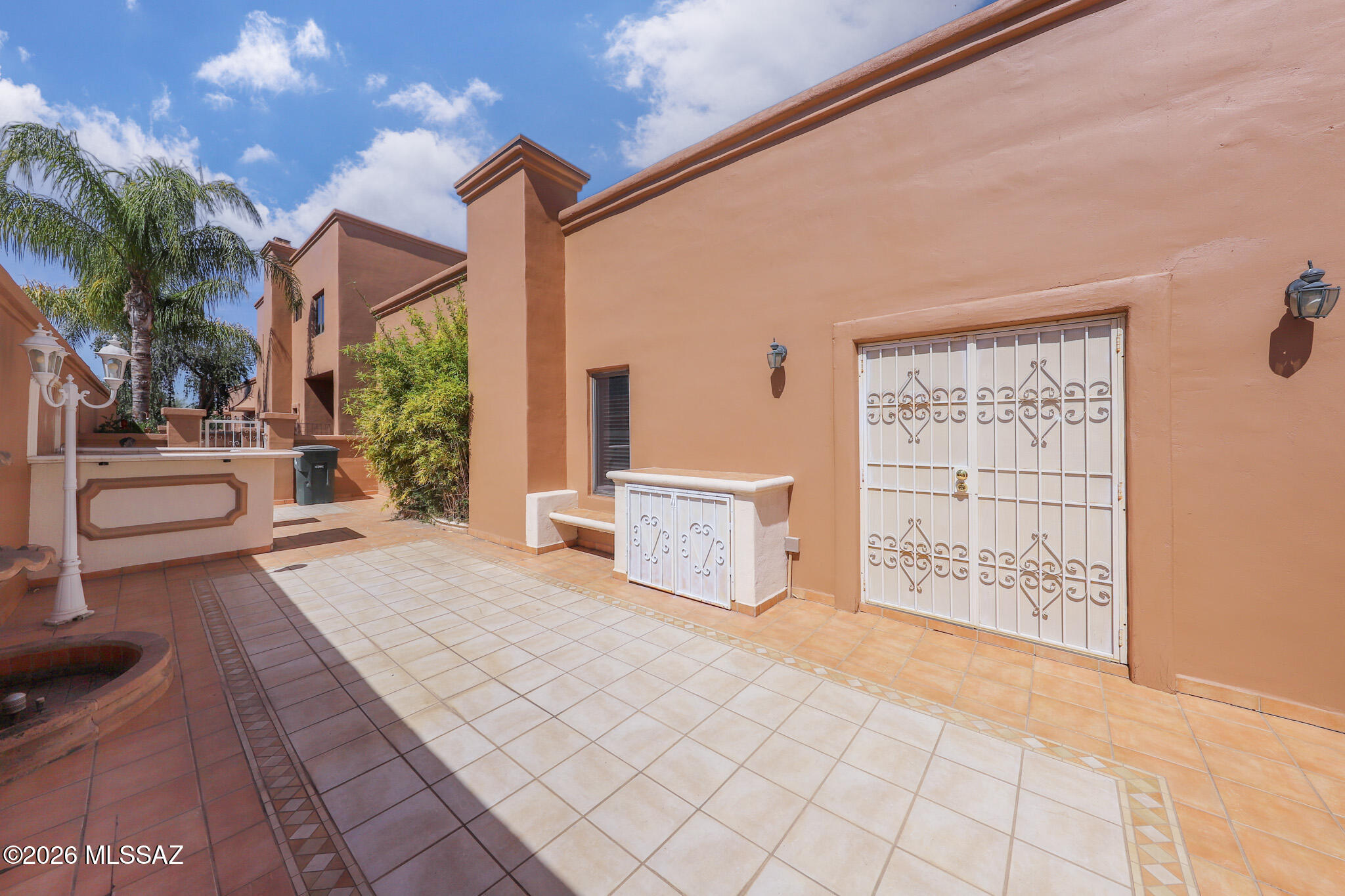 Villa Escondido Condos (1-10) - Residential