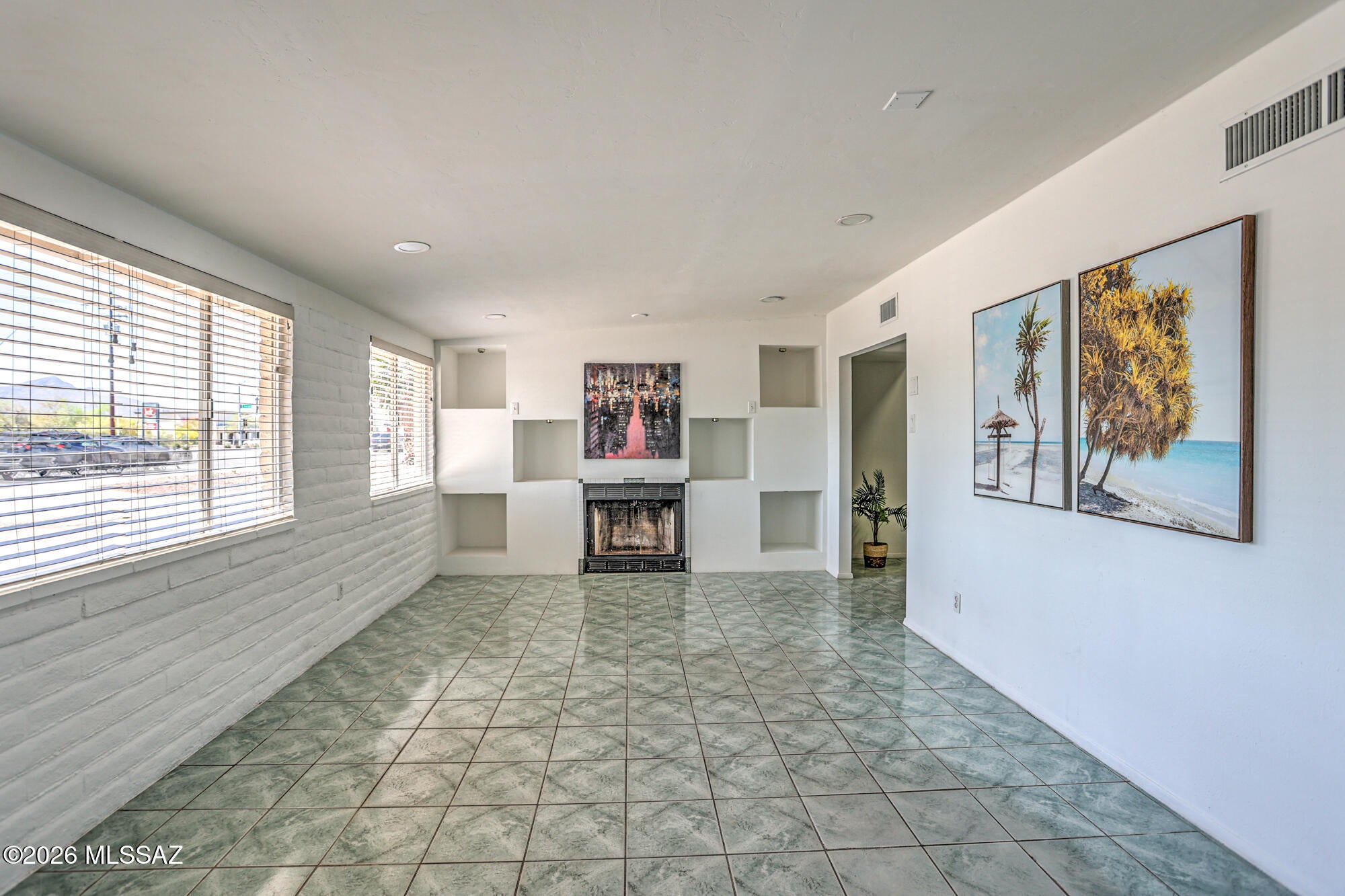 Casas Del Oeste(1-79) - Residential