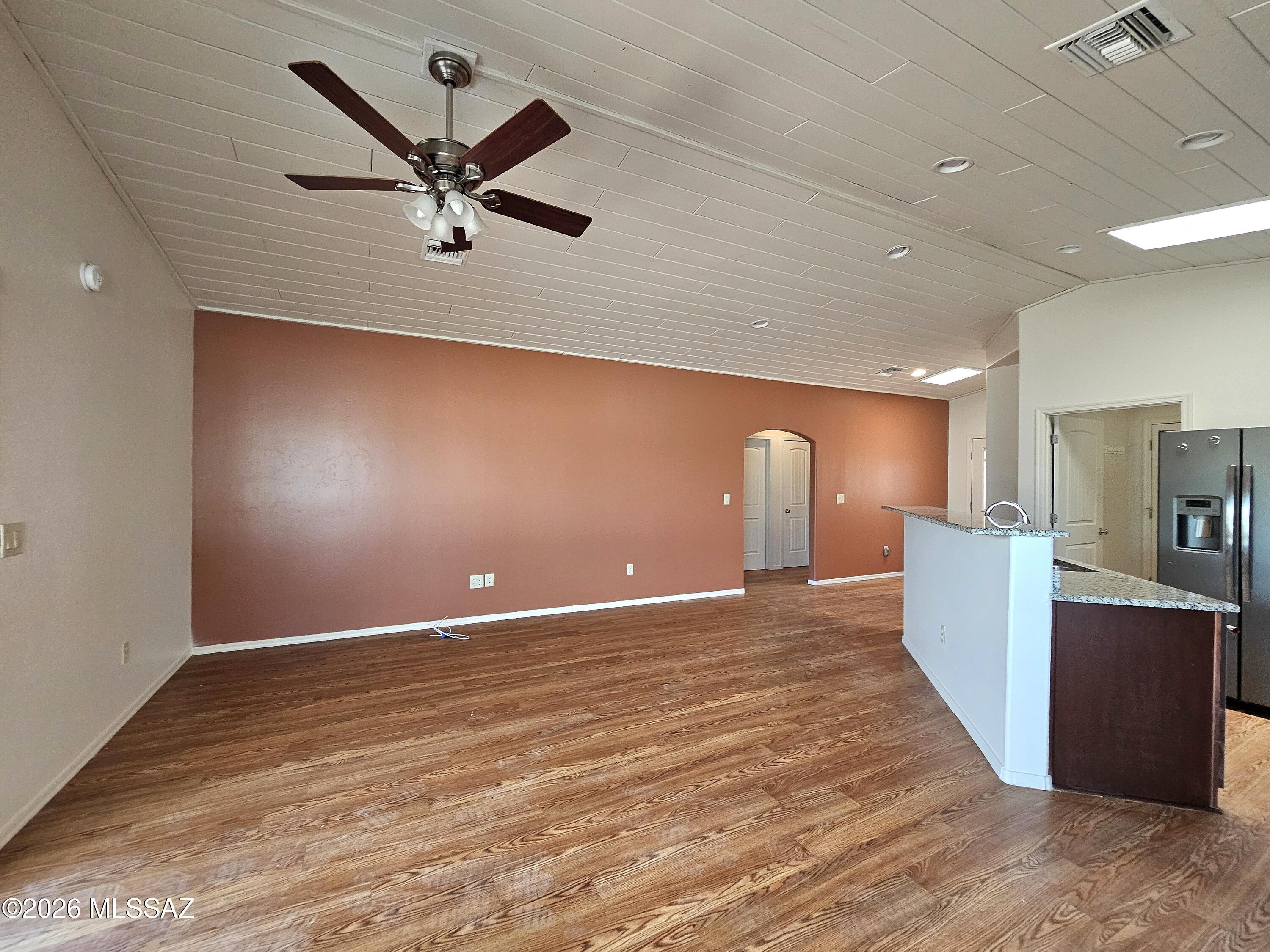Mescal Lakes - Residential