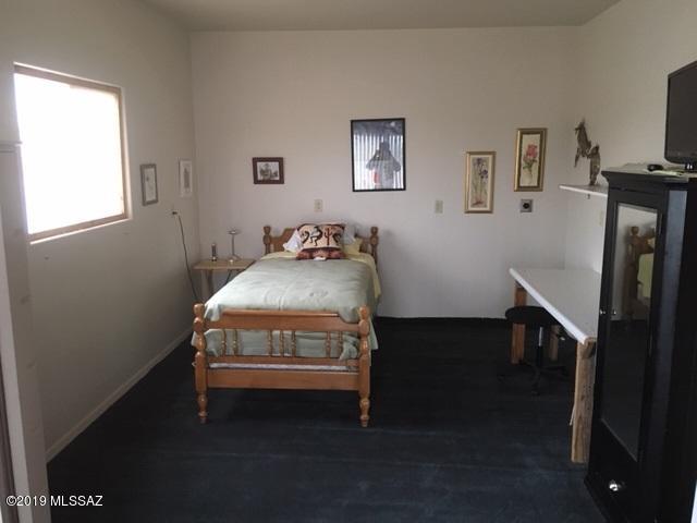 Mescal Lakes - Residential