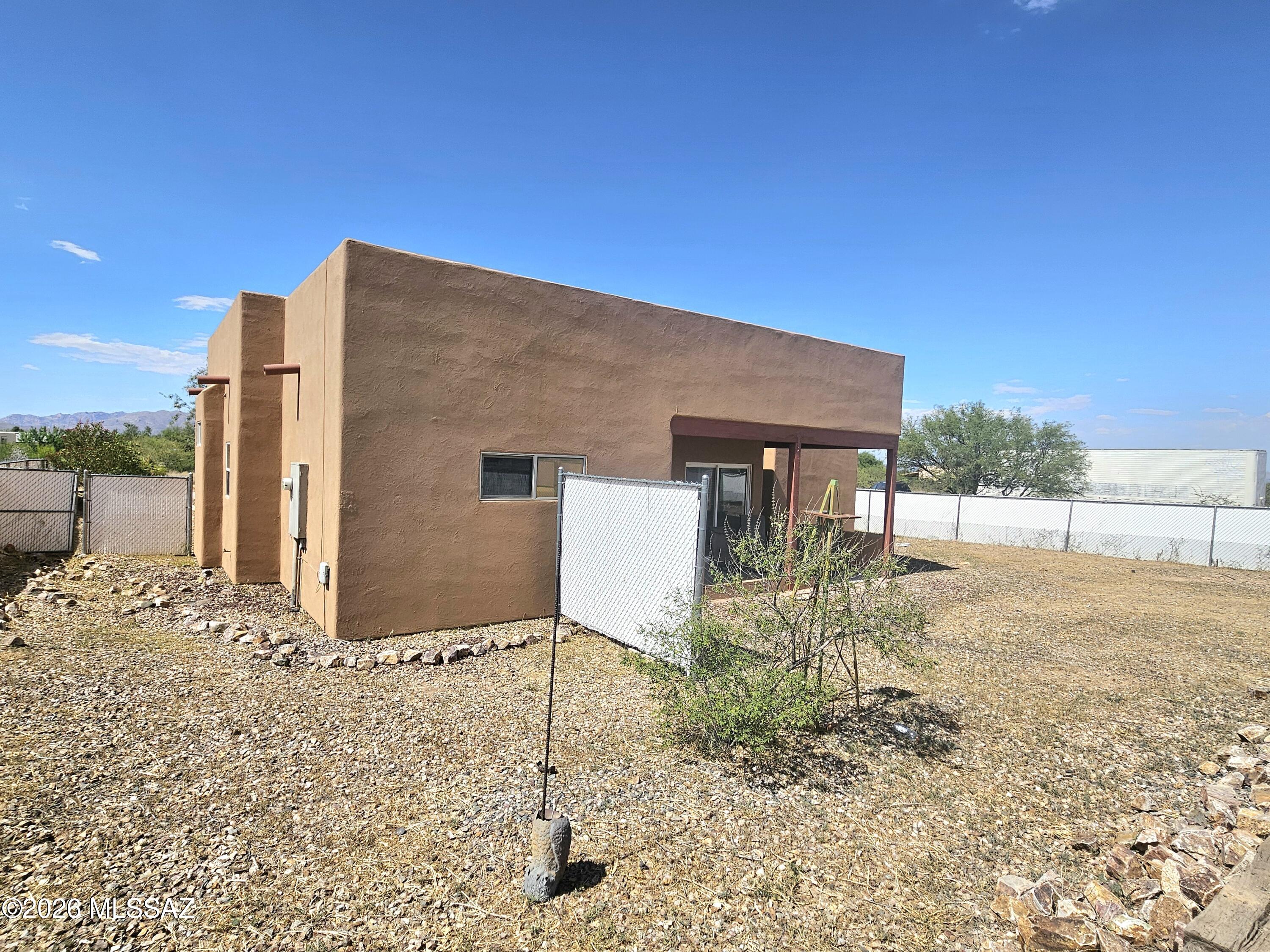 Mescal Lakes - Residential