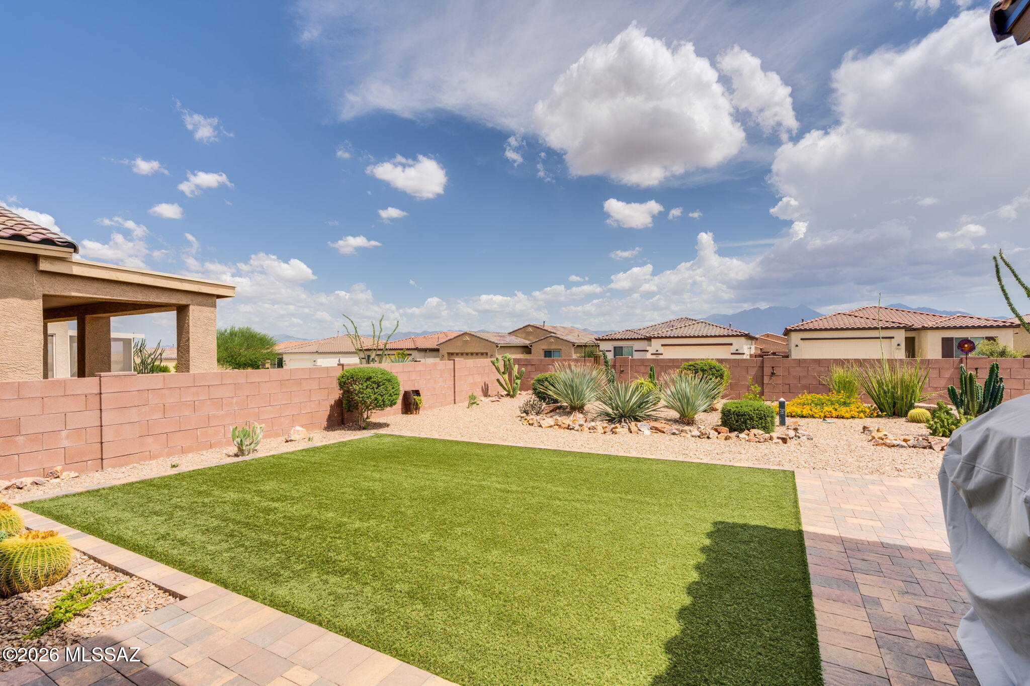 Las Campanas BLK G (96-216) - Residential