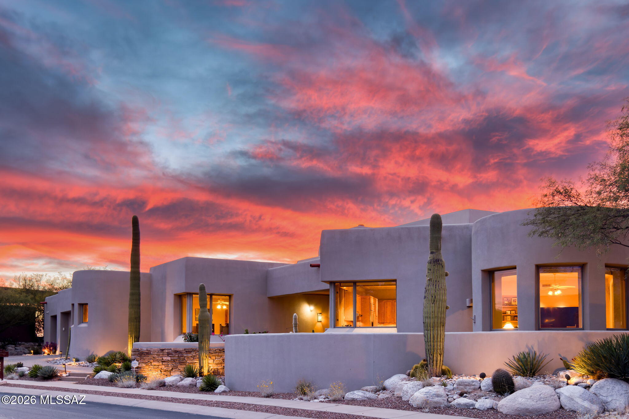 Sabino Mountain (1-290) - Residential