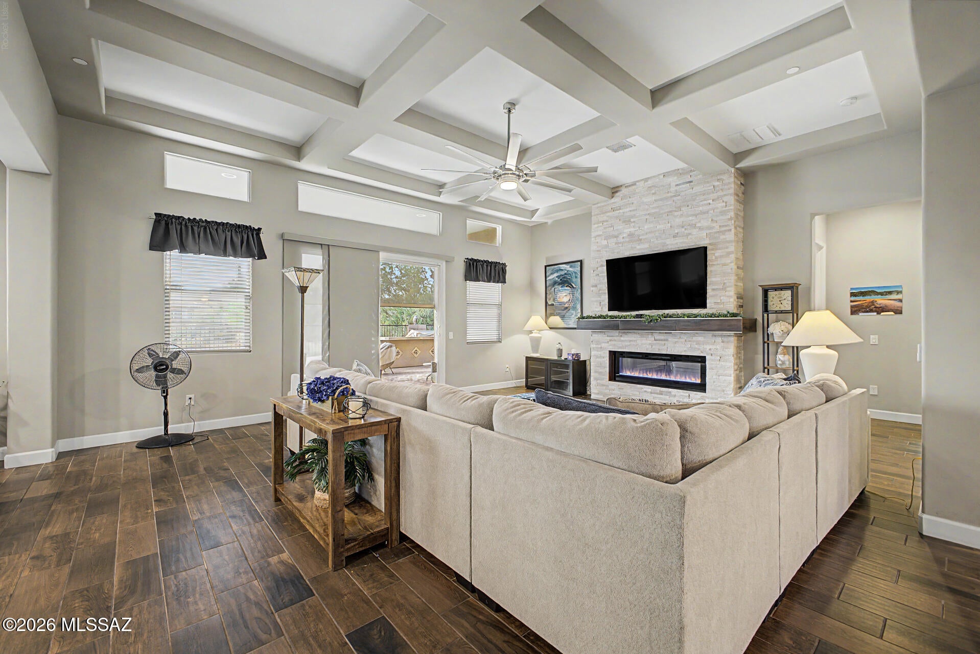 Golden Barrel Place At Dove Mountain SQ20141710079 - Residential