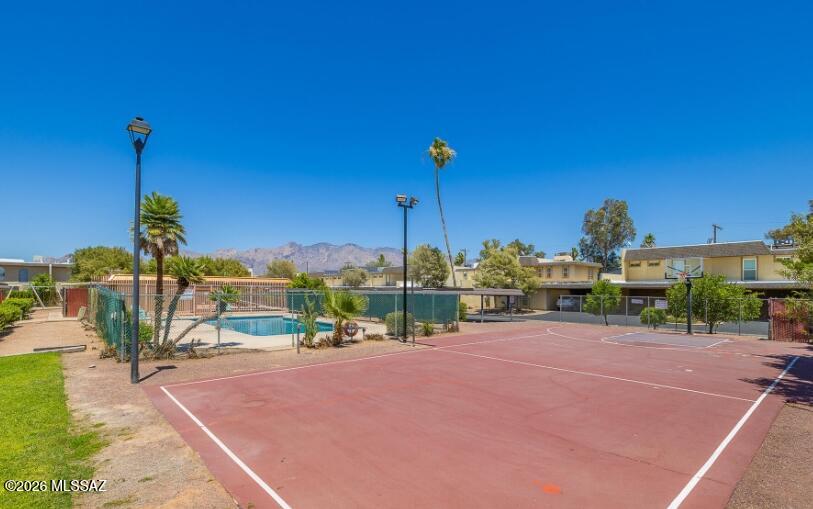 Valle Cereza (1-59) - Residential