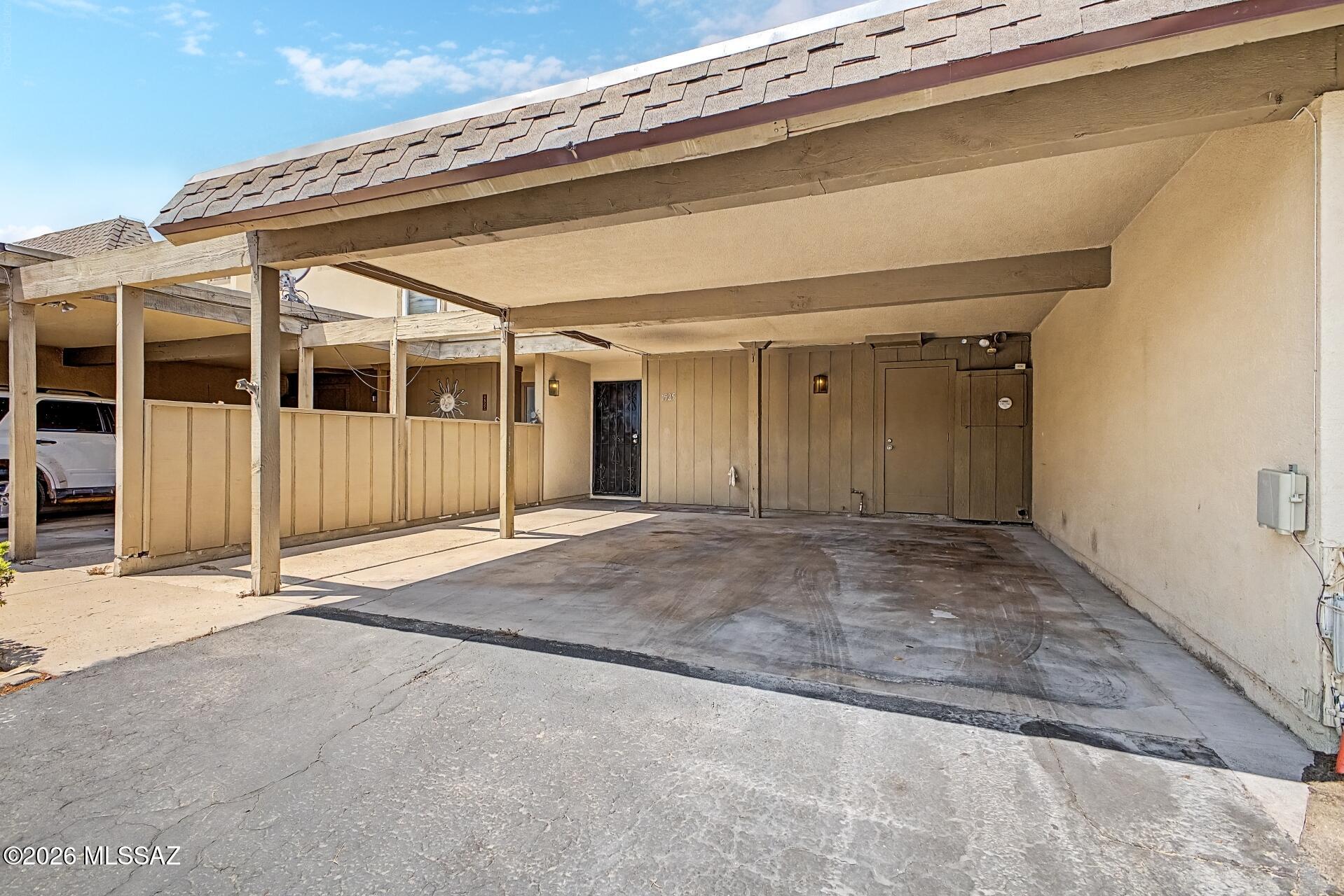 Valle Cereza (1-59) - Residential