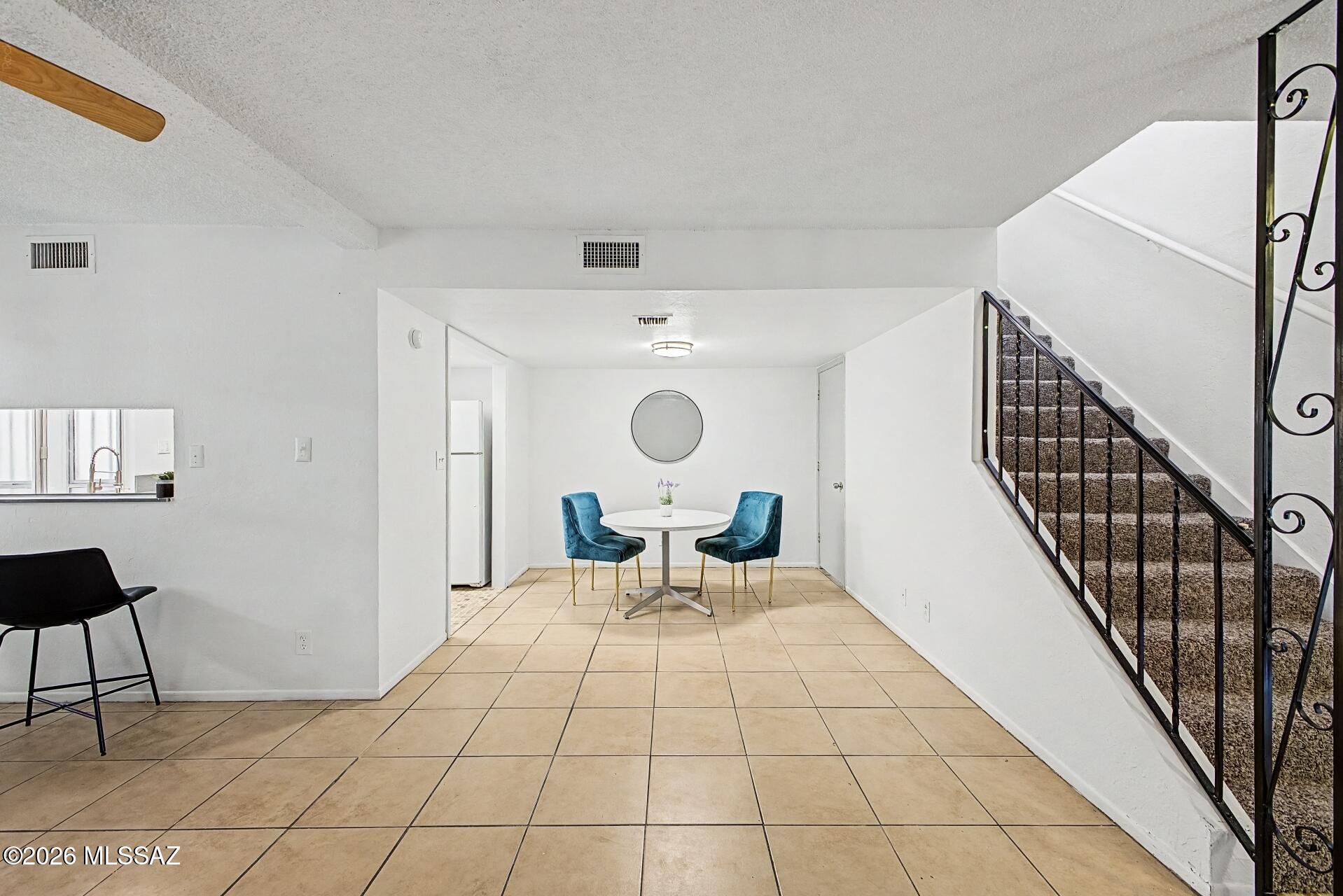 Valle Cereza (1-59) - Residential