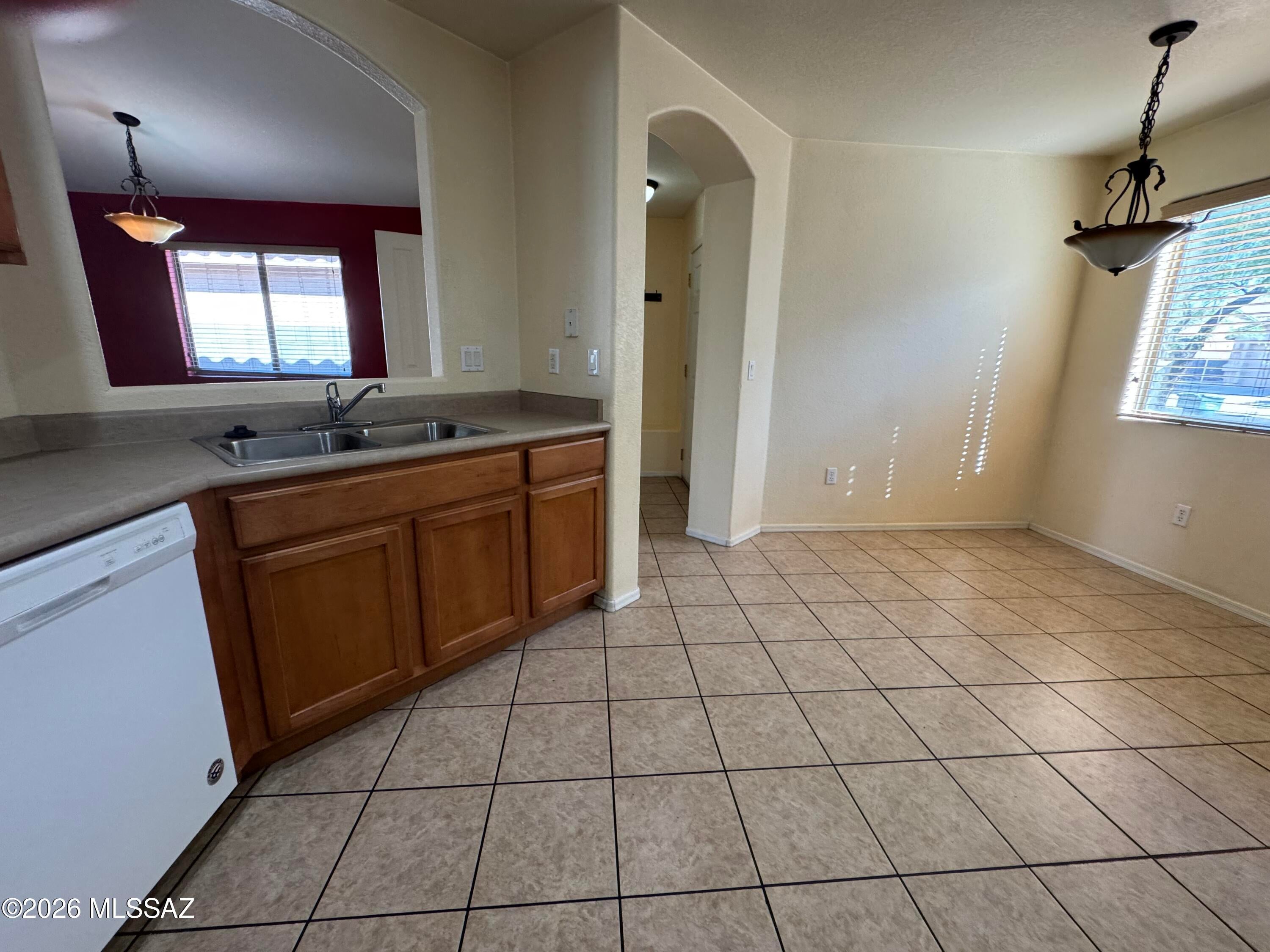 Vista Montana Estates - Residential Lease