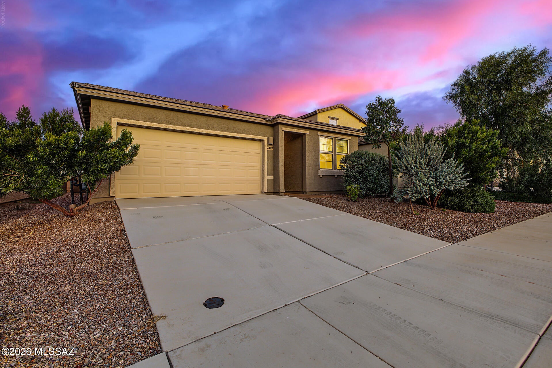 Don't miss the chance to own this recently updated 4-bedroom home! Discover a spacious open floor plan offering the perfect setting to relax, unwind, and entertain. Renewed kitchen comes with stainless steel appliances, abundant cabinetry adorned with crown moulding, granite counters, and a prep island with a breakfast bar, making it easy to stay connected with loved ones while preparing meals. Impeccable primary bedroom features a private bathroom with an enclosed glass shower and a walk-in closet. For convenience, a washer and dryer are included.  Continue to the low-maintenance backyard, where a covered patio is ideal for enjoying peaceful mornings or outdoor dining.  Make it yours before it's gone! Hurry!