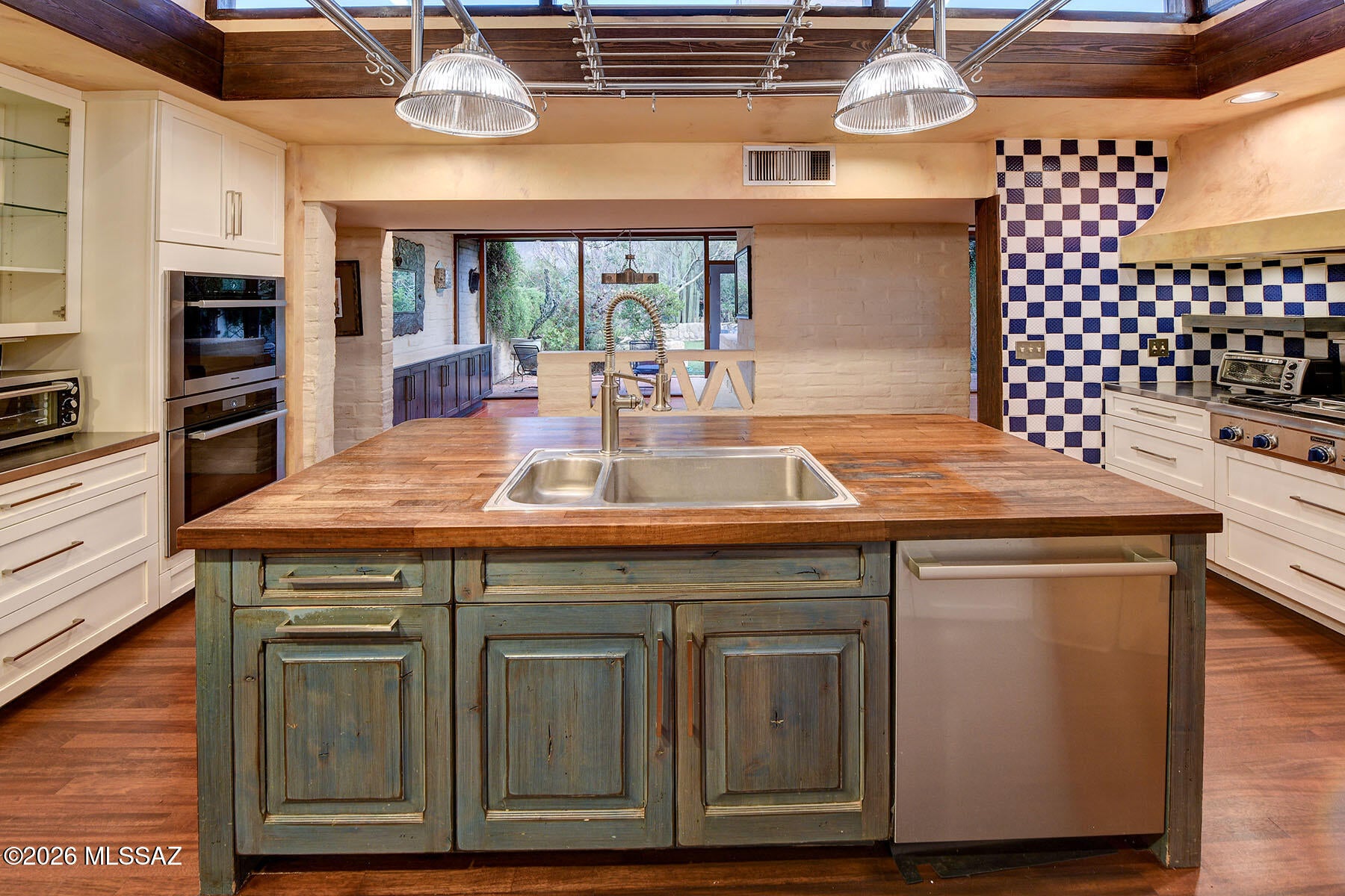Catalina Foothills Estates NO. 5 - Residential