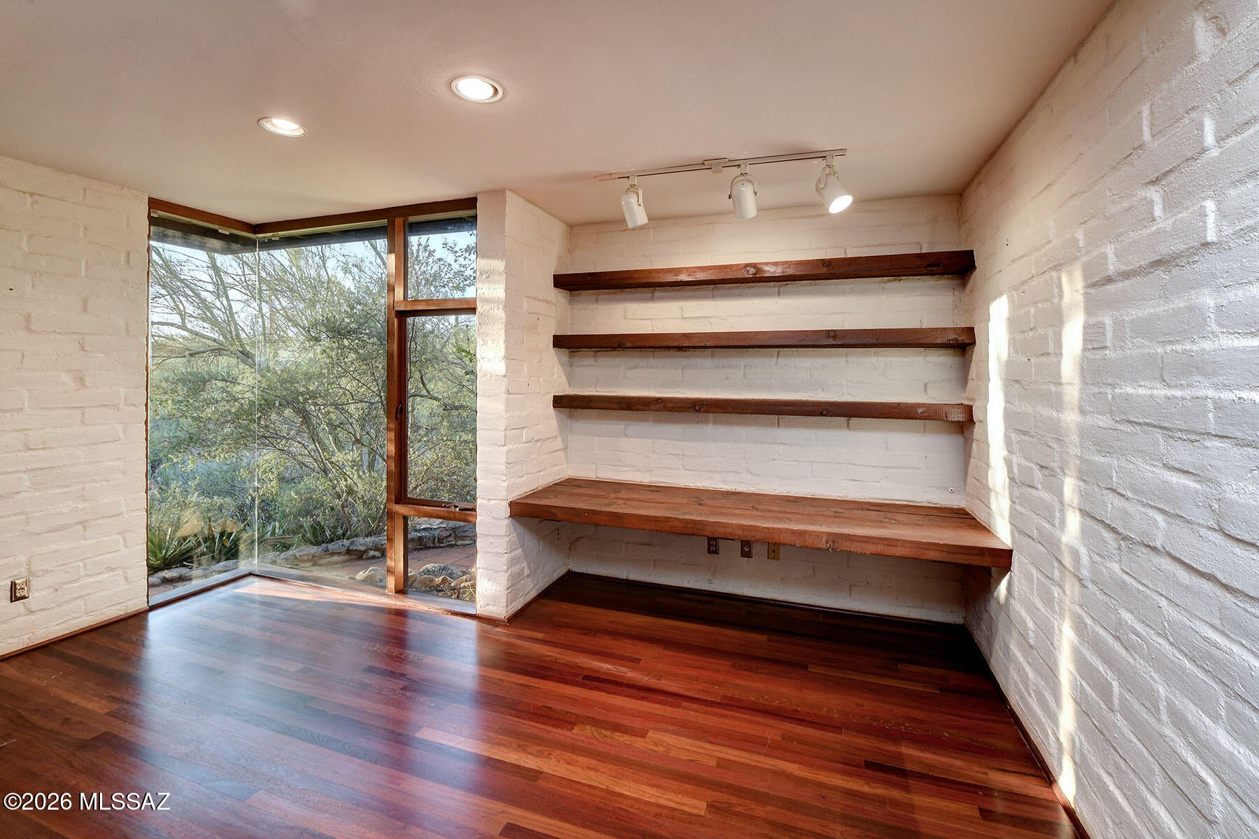 Catalina Foothills Estates NO. 5 - Residential