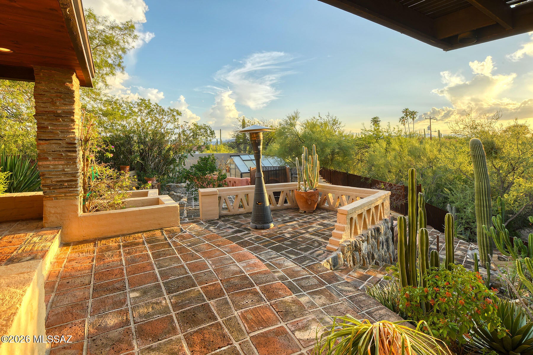 Catalina Foothills Estates NO. 5 - Residential