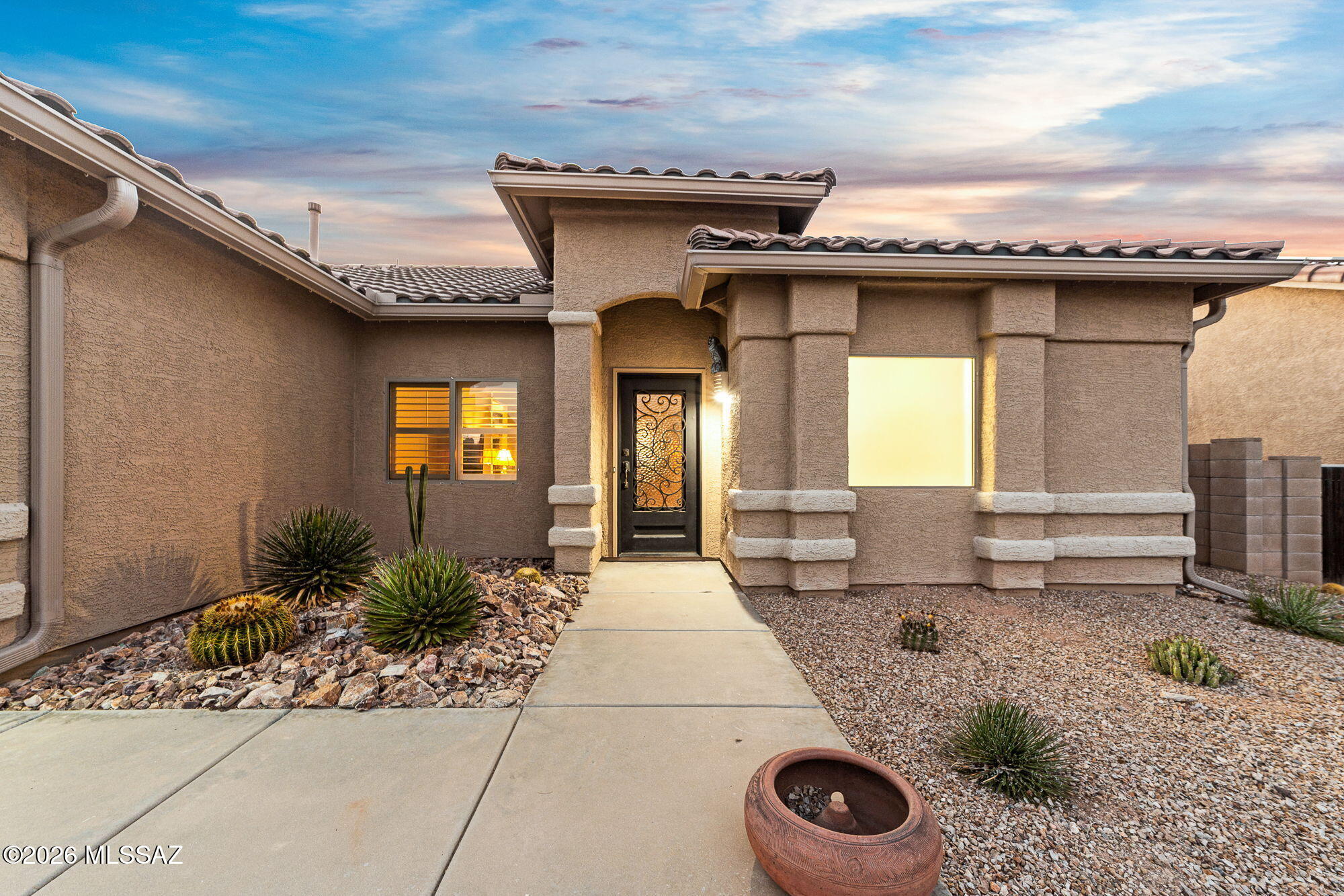 Continental Reserve Blk. 15 (1-66) - Residential