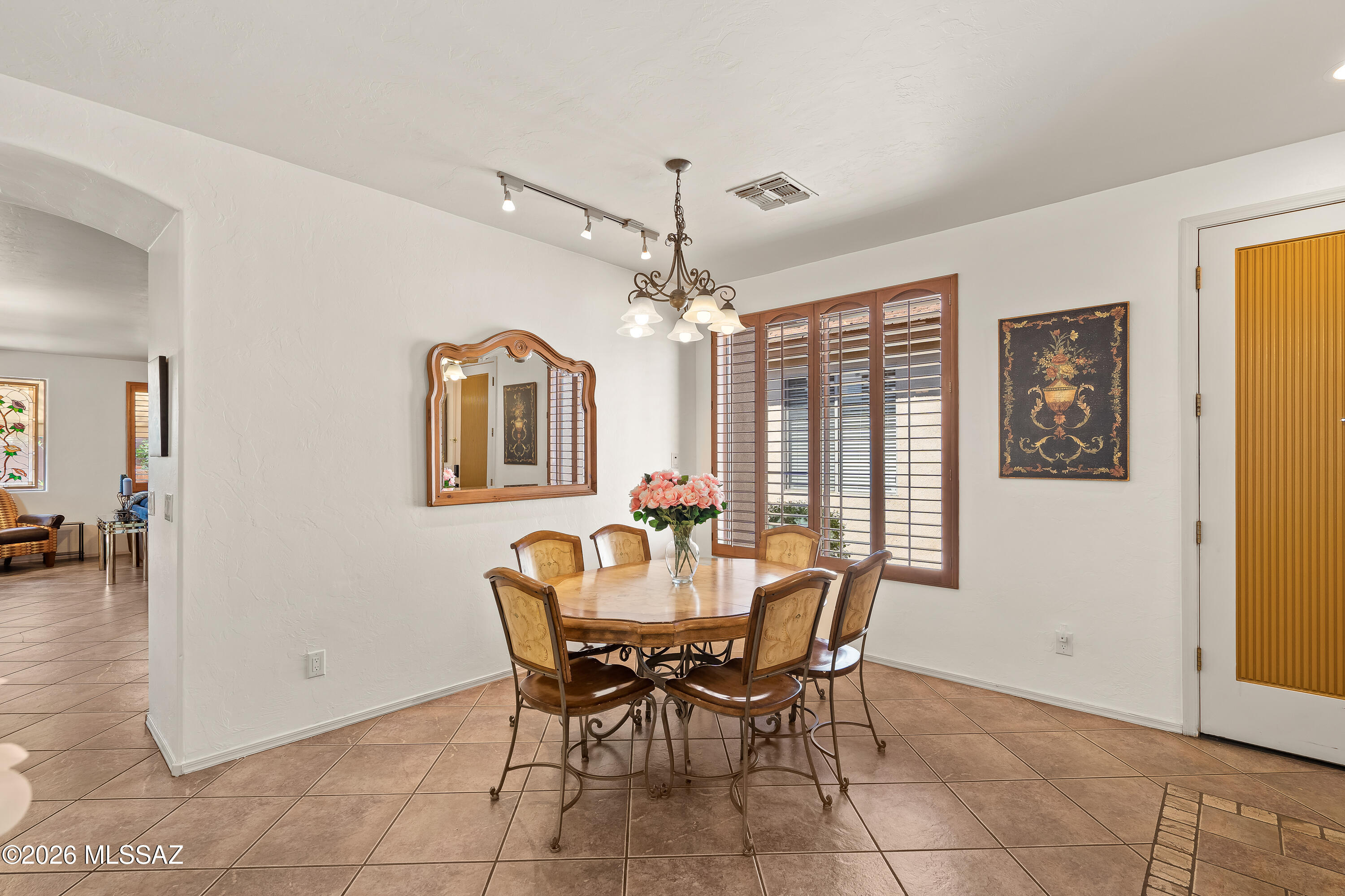 Hacienda Del Rio (1-118) - Residential
