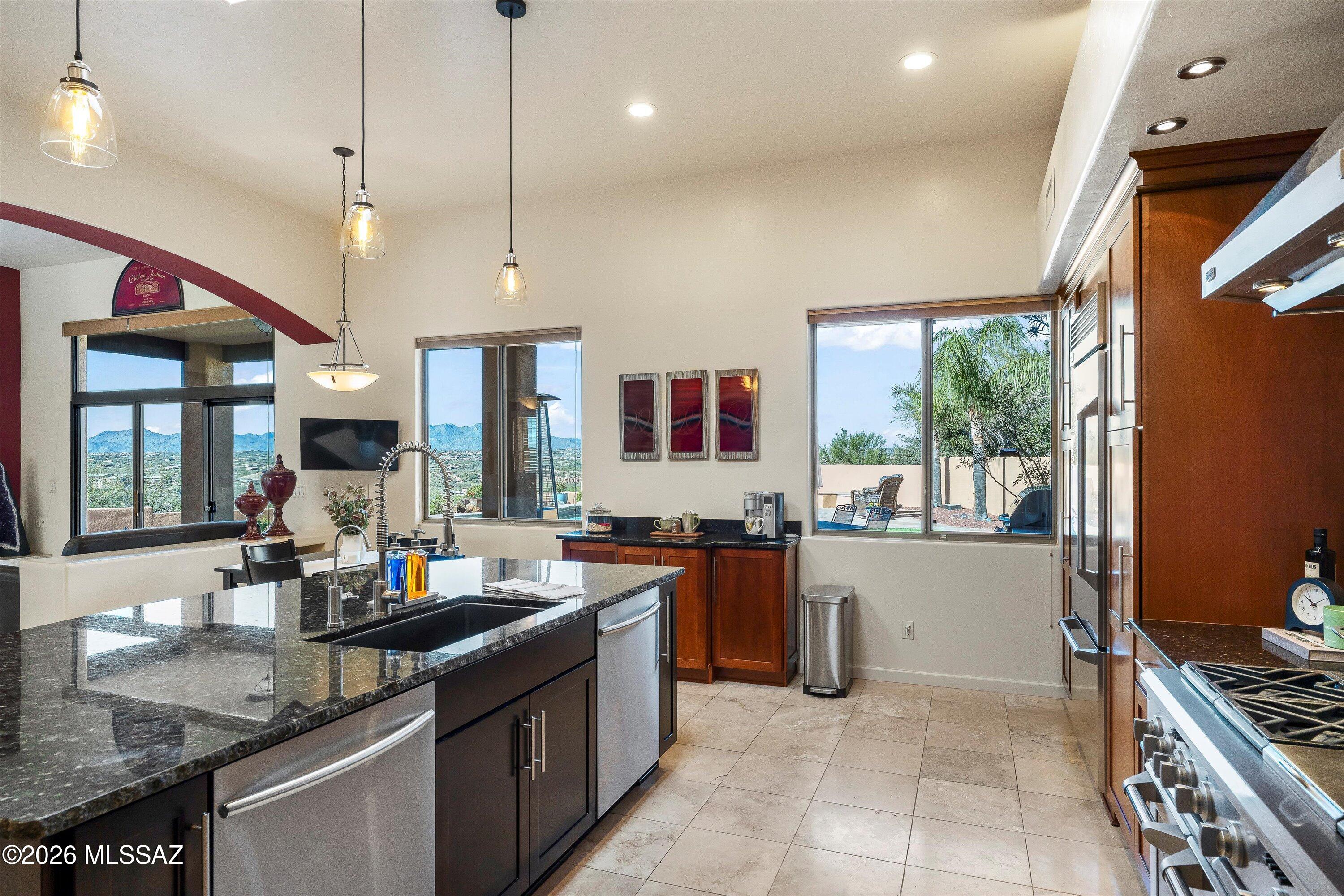 La Reserve (1-24) - Residential