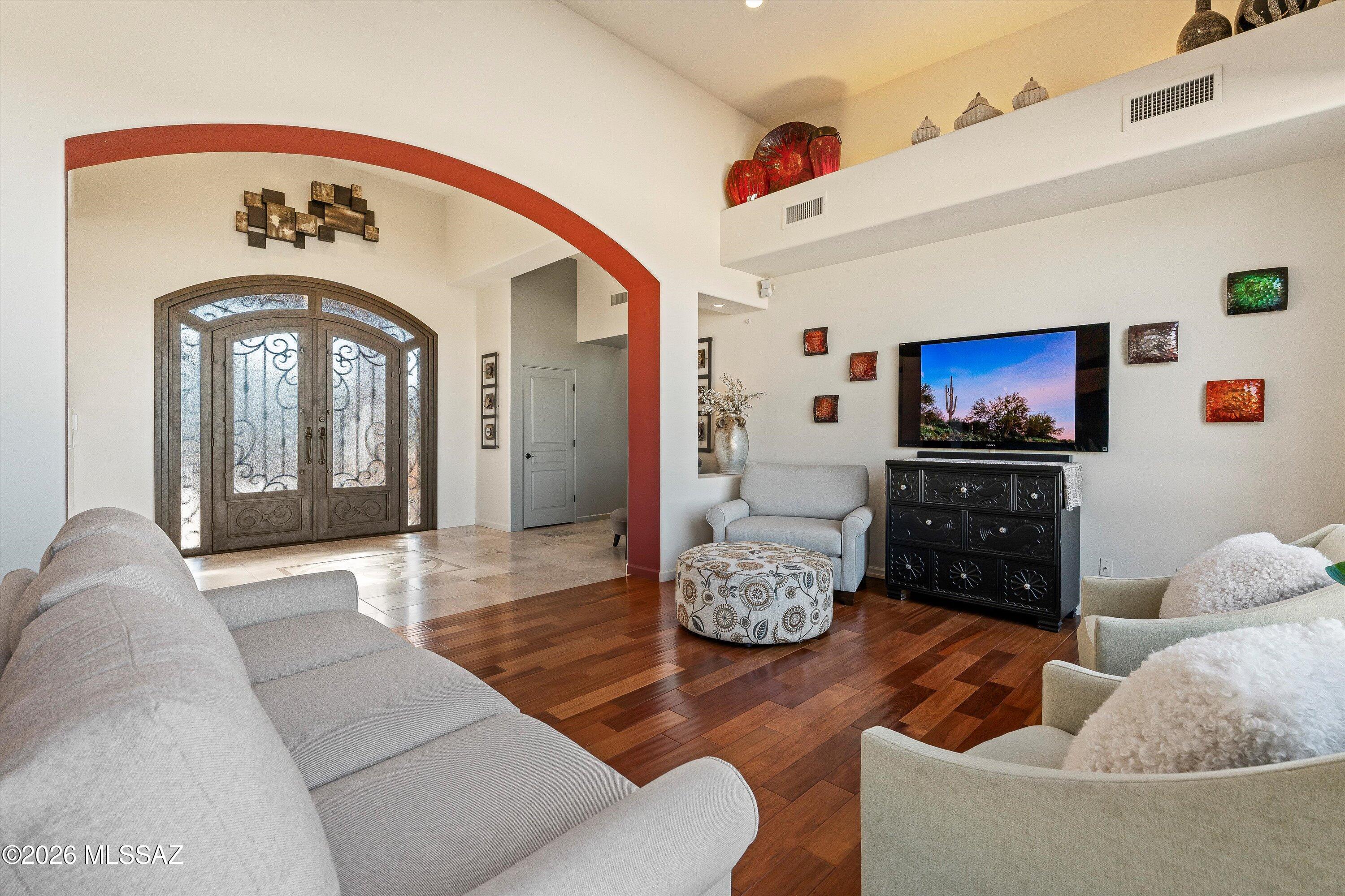 La Reserve (1-24) - Residential