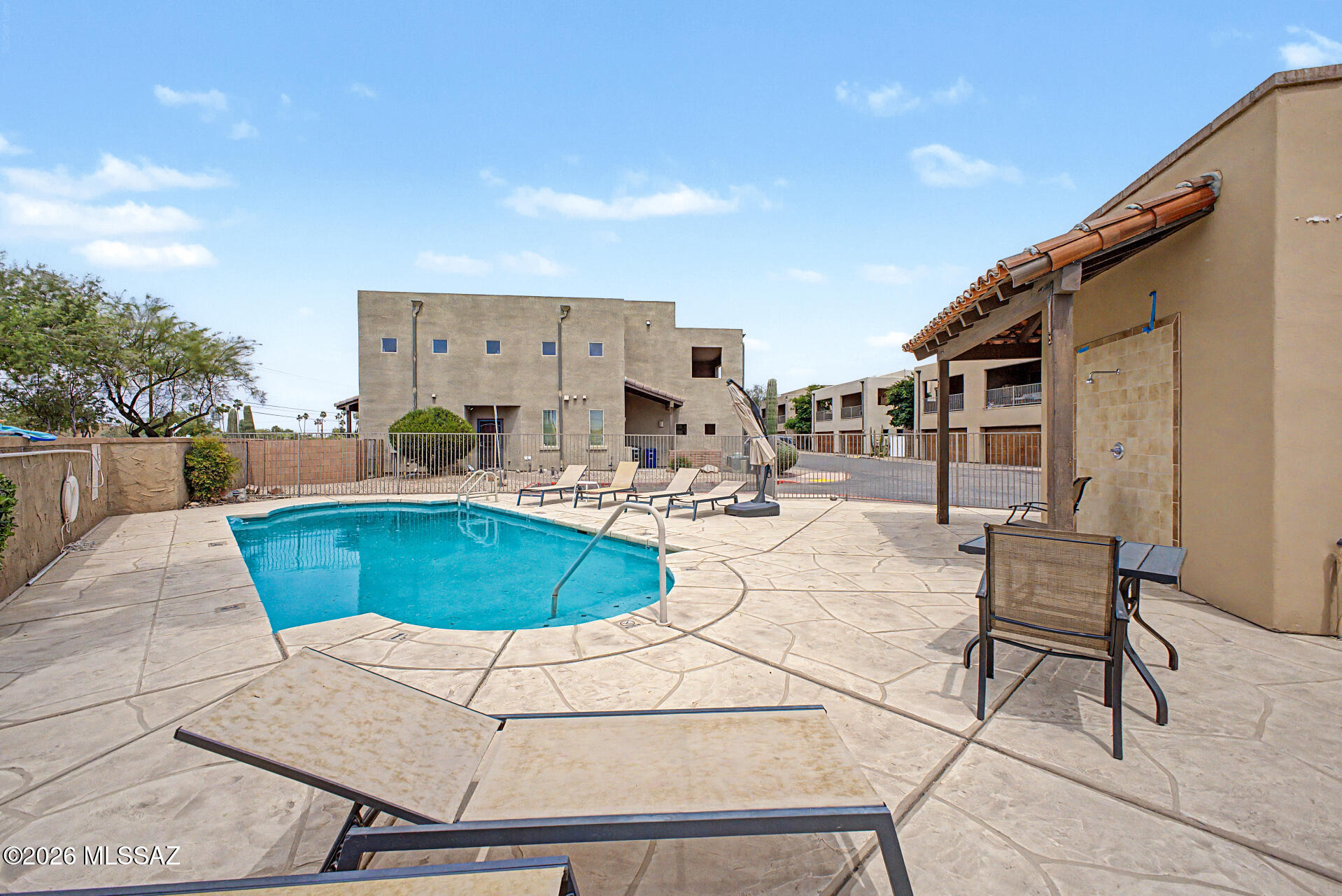 Stone Crossing Condominium - Residential
