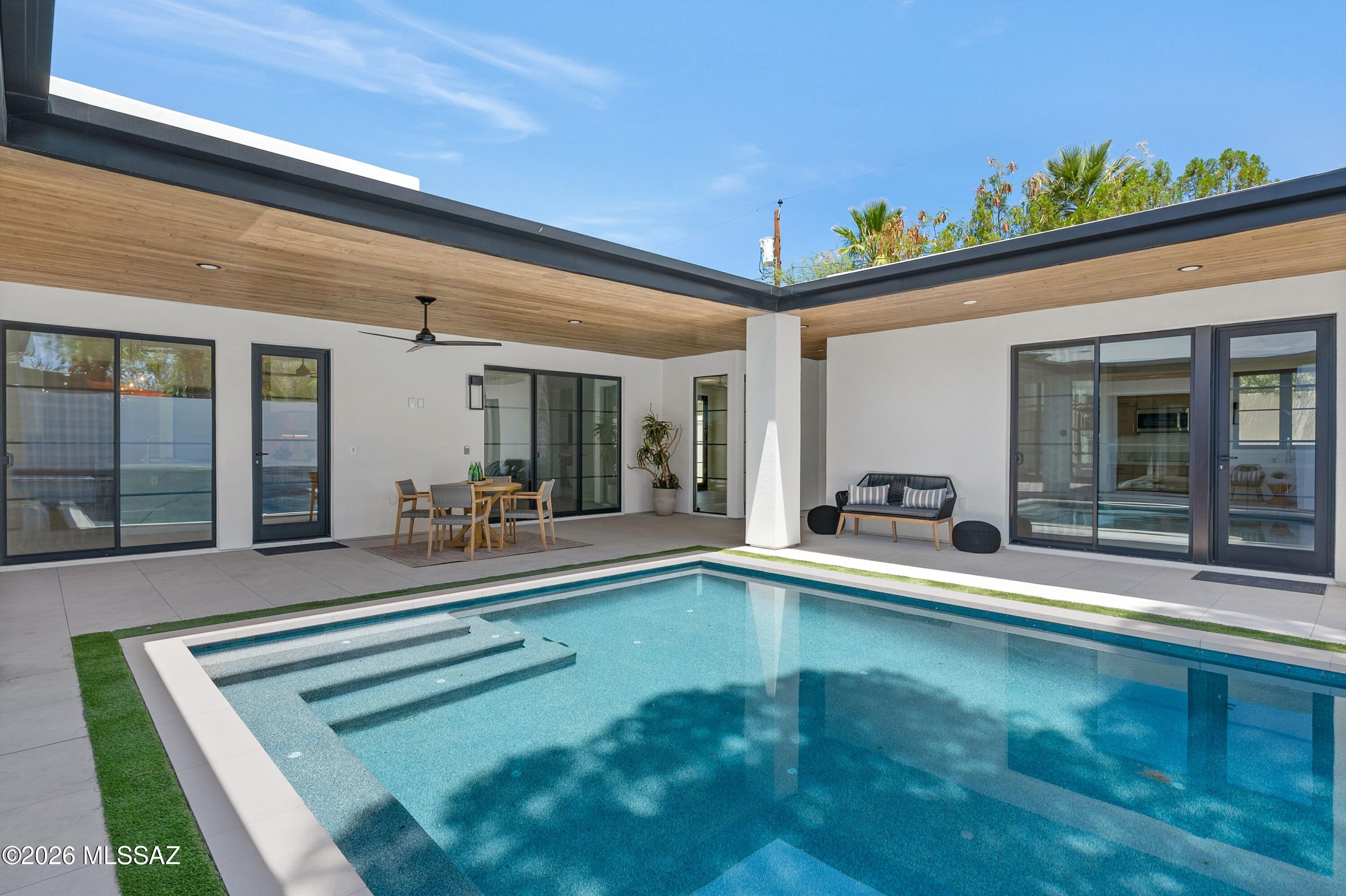 El Montevideo Estates - Residential